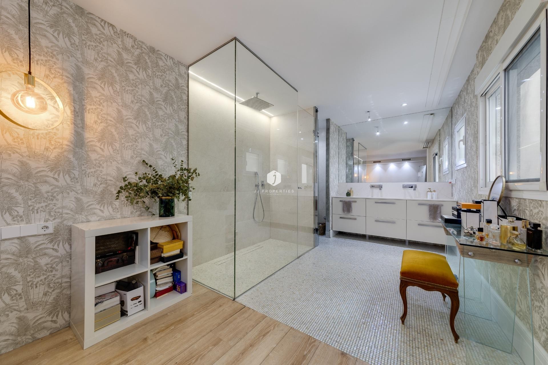 D'occasion - Appartement -
Torrevieja - Playa del Cura