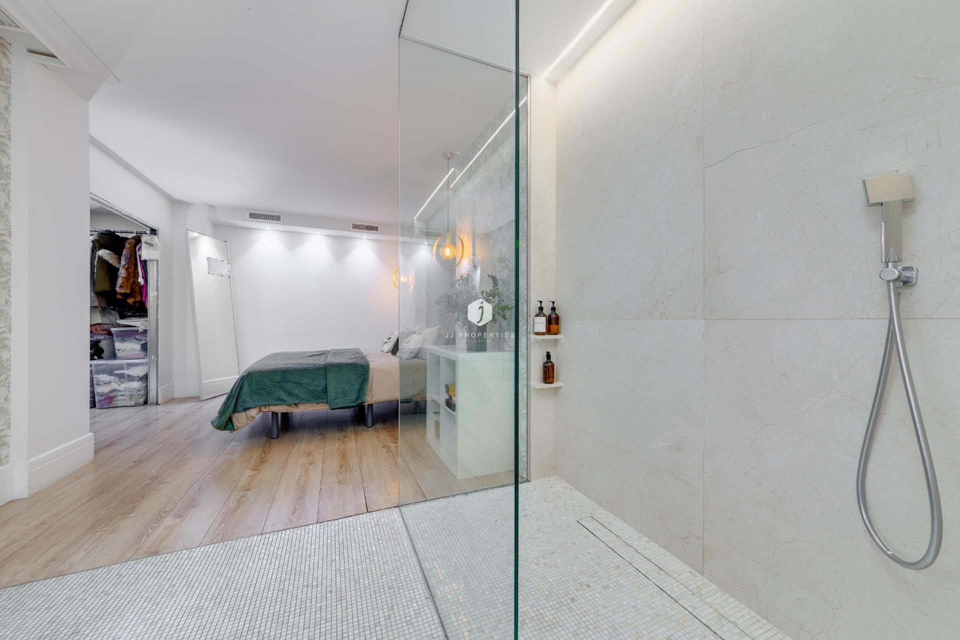 D'occasion - Appartement -
Torrevieja - Playa del Cura