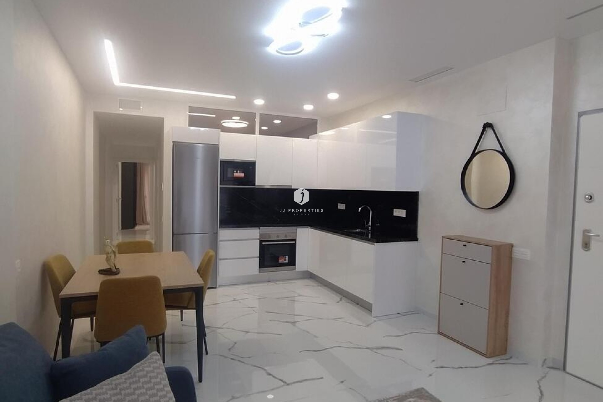 D'occasion - Appartement -
Torrevieja - Playa del Cura