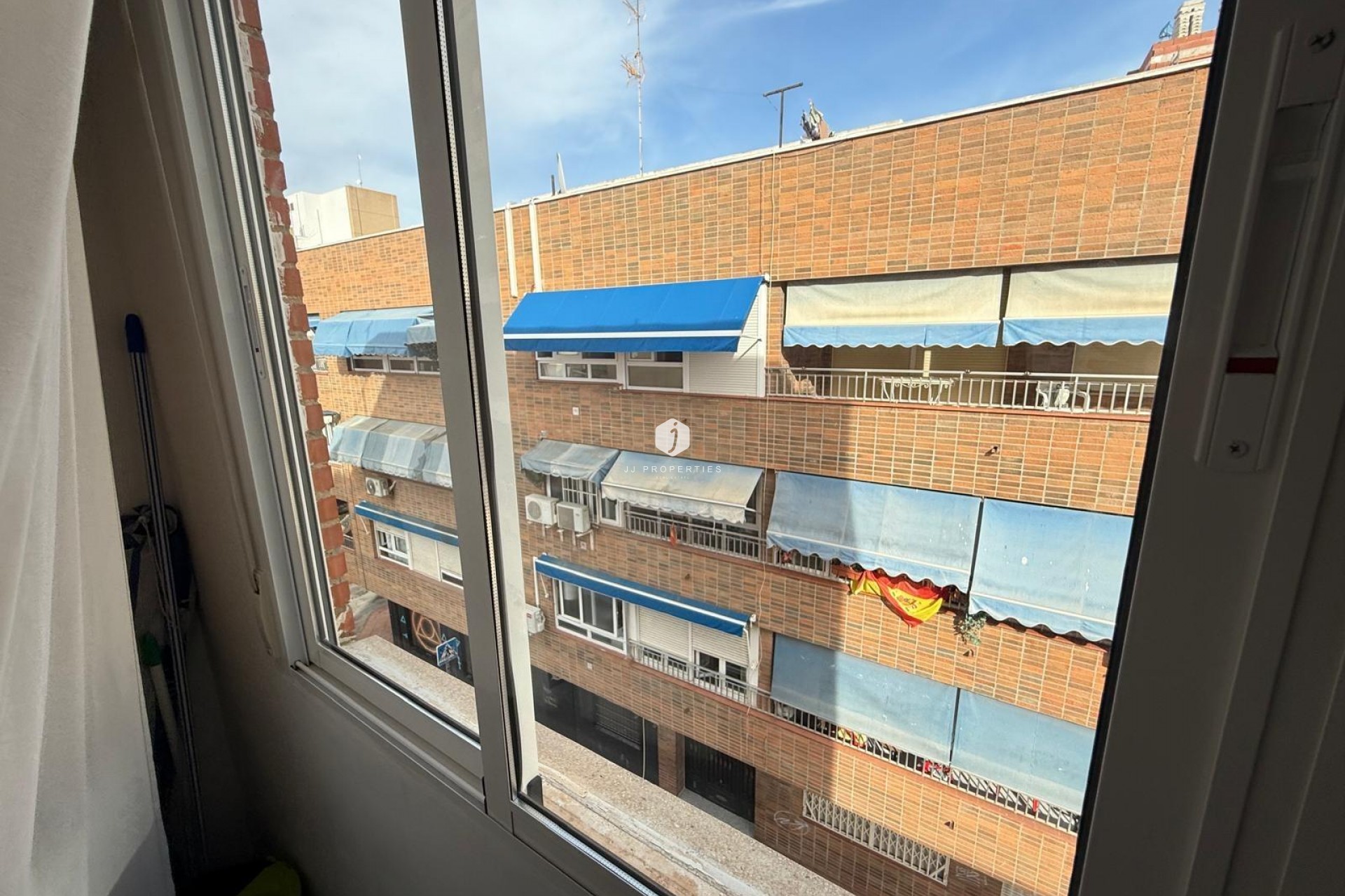 D'occasion - Appartement -
Torrevieja - Playa del Cura