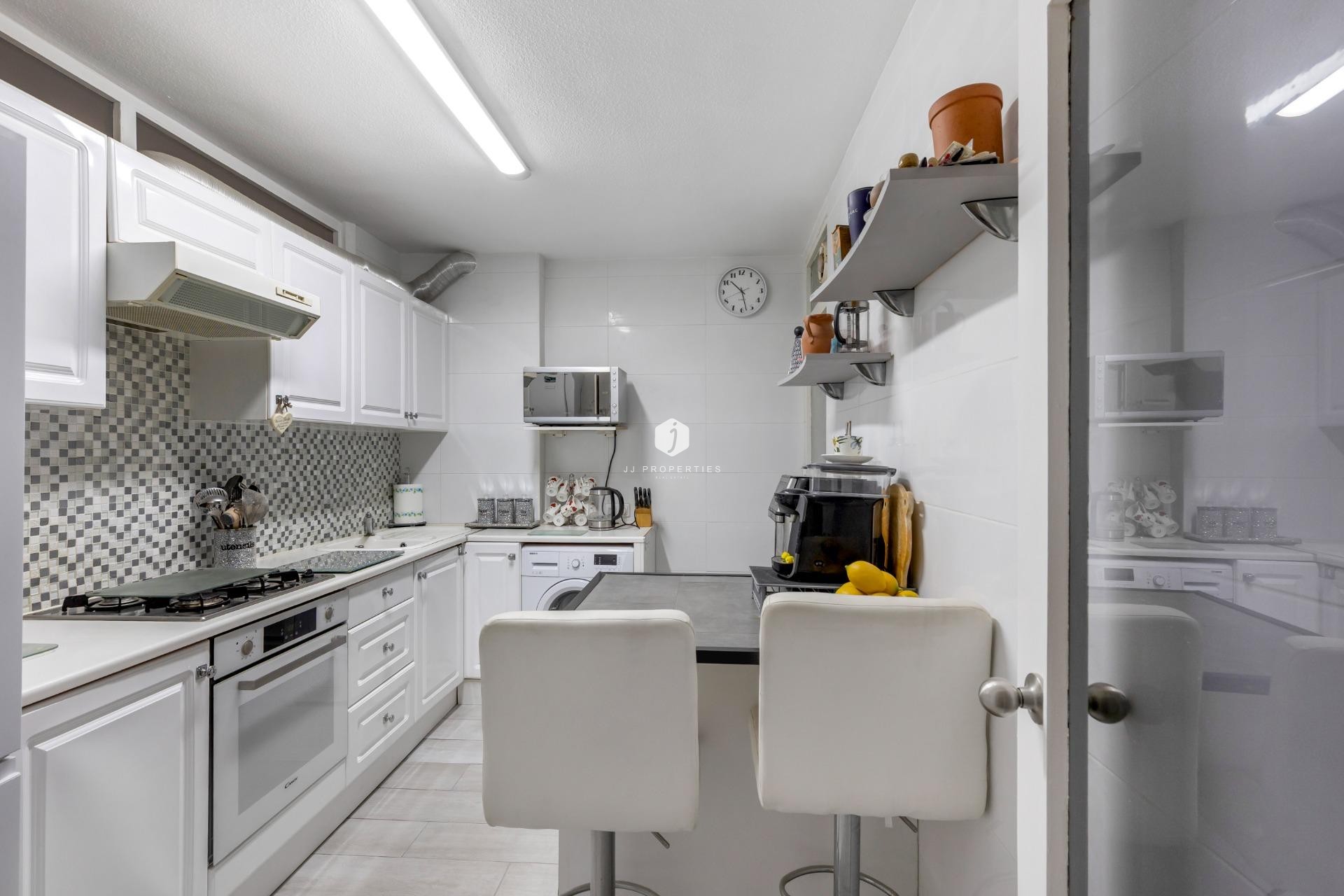 D'occasion - Appartement -
Torrevieja - Playa del Cura