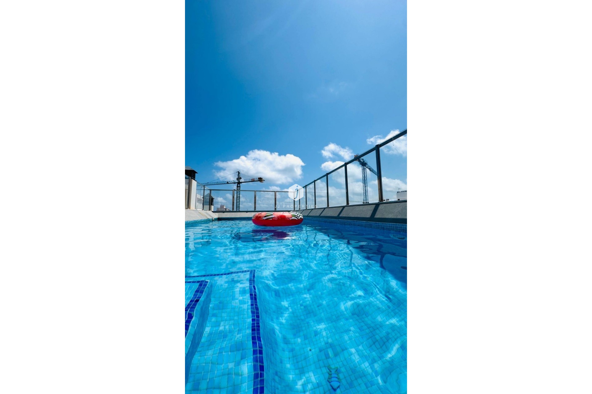 D'occasion - Appartement -
Torrevieja - Playa del Cura