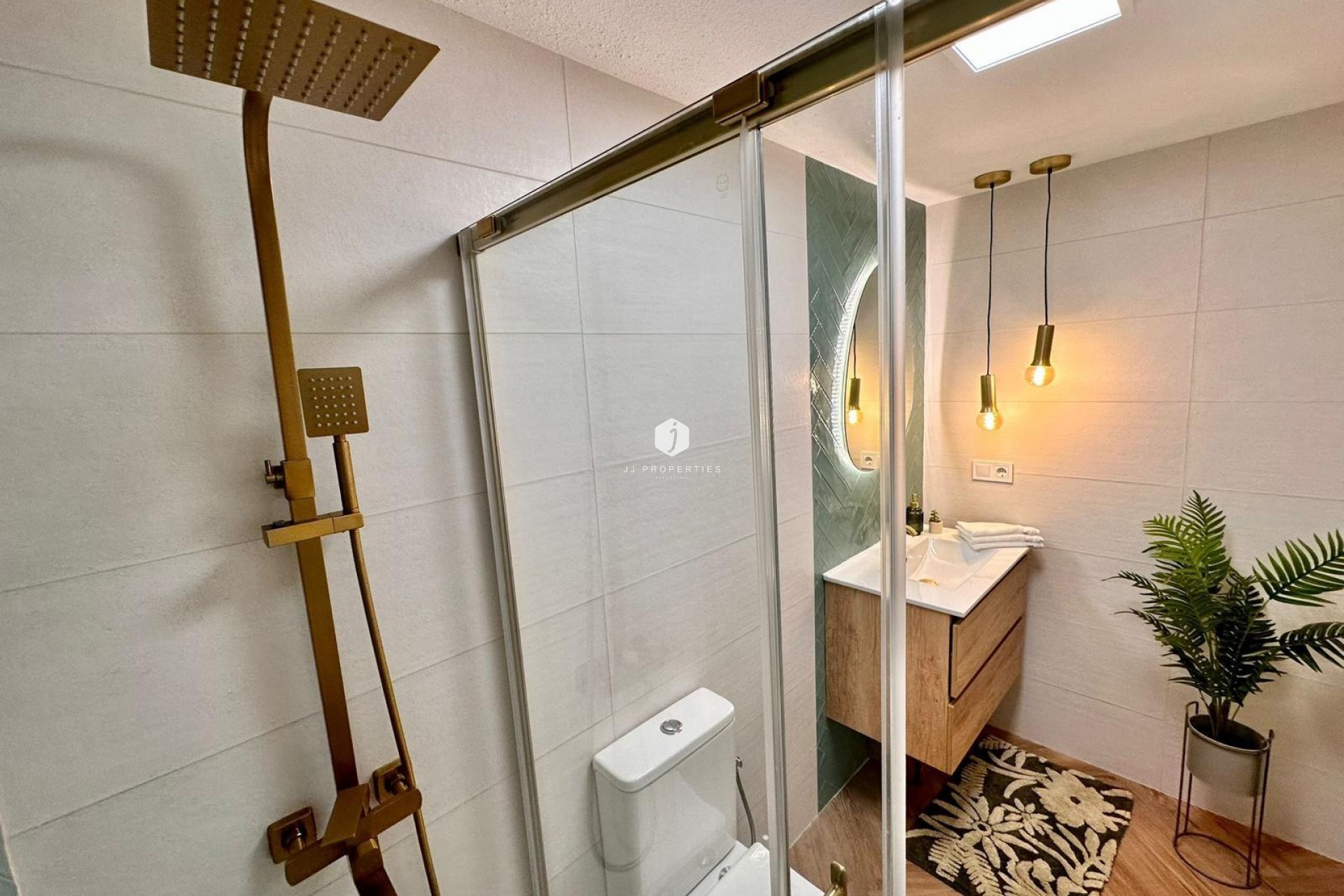 D'occasion - Appartement -
Torrevieja - Playa del Cura