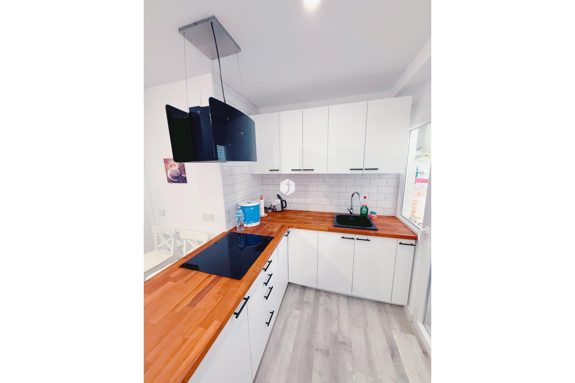 D'occasion - Appartement -
Torrevieja - Playa del Cura