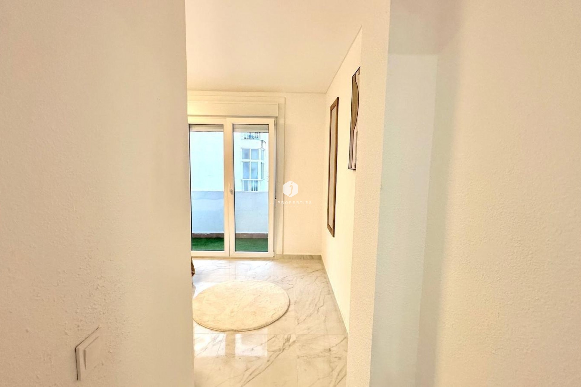 D'occasion - Appartement -
Torrevieja - Playa del Cura