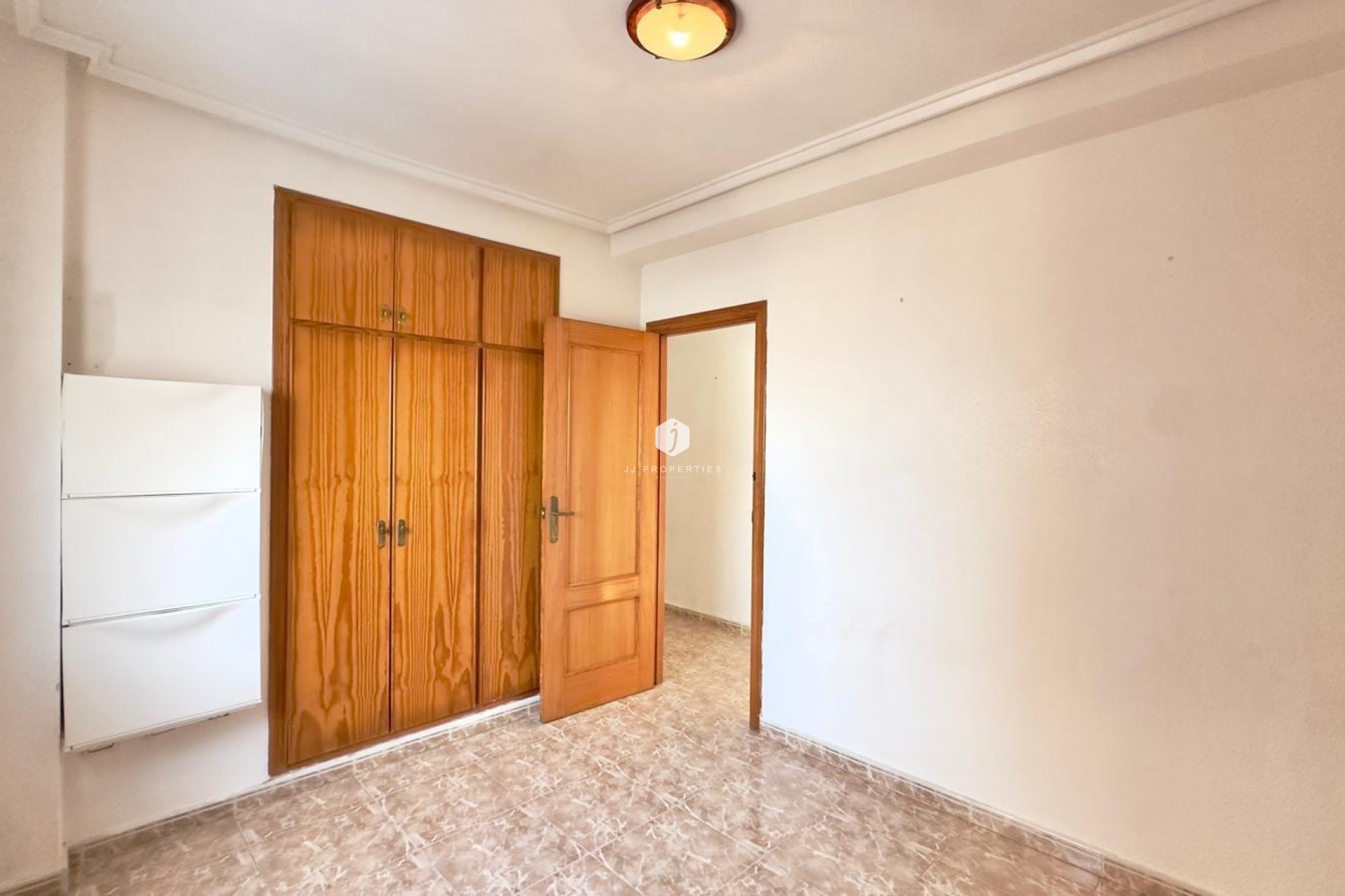 D'occasion - Appartement -
Torrevieja - Playa del Cura