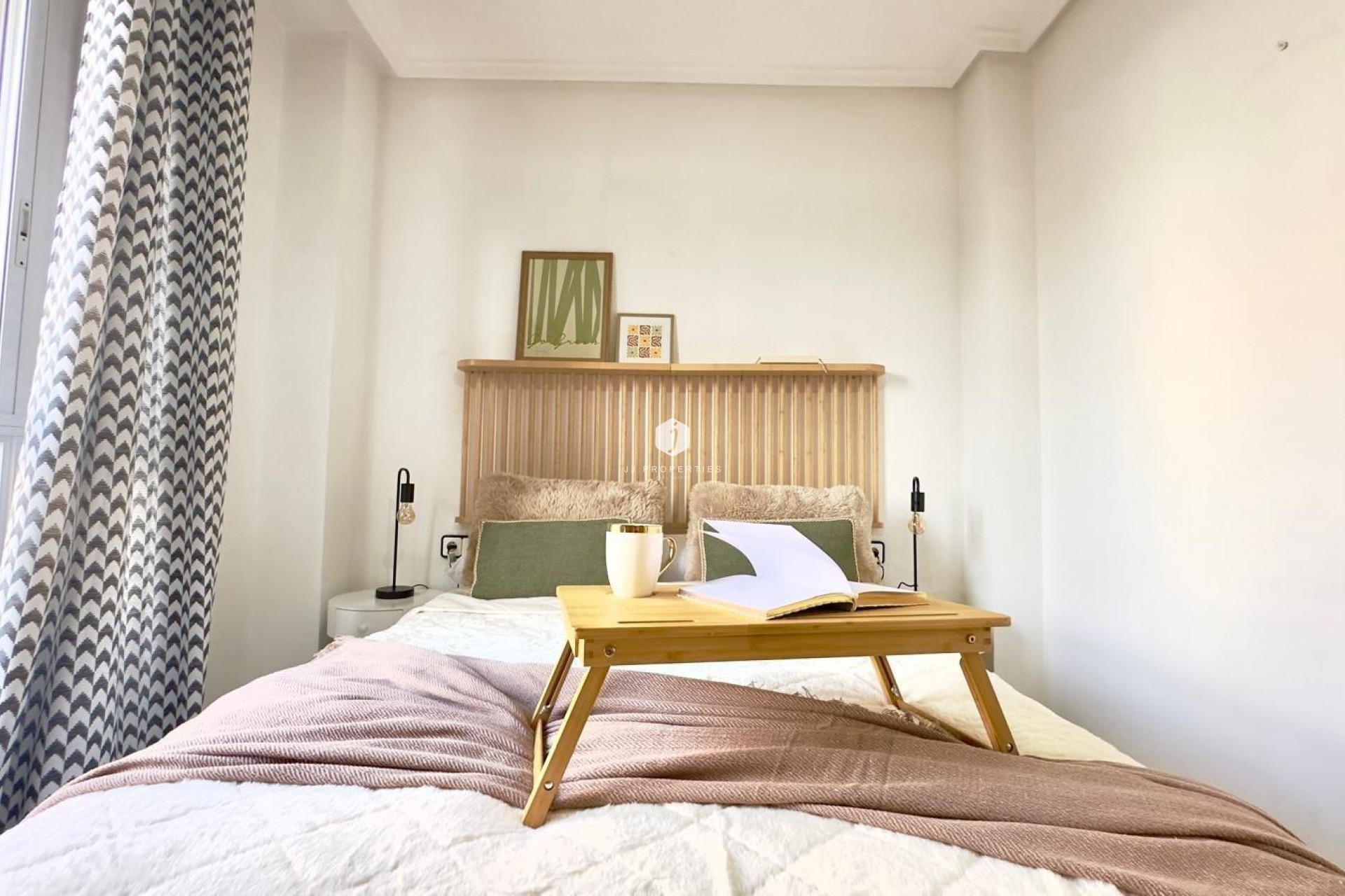 D'occasion - Appartement -
Torrevieja - Playa del Cura