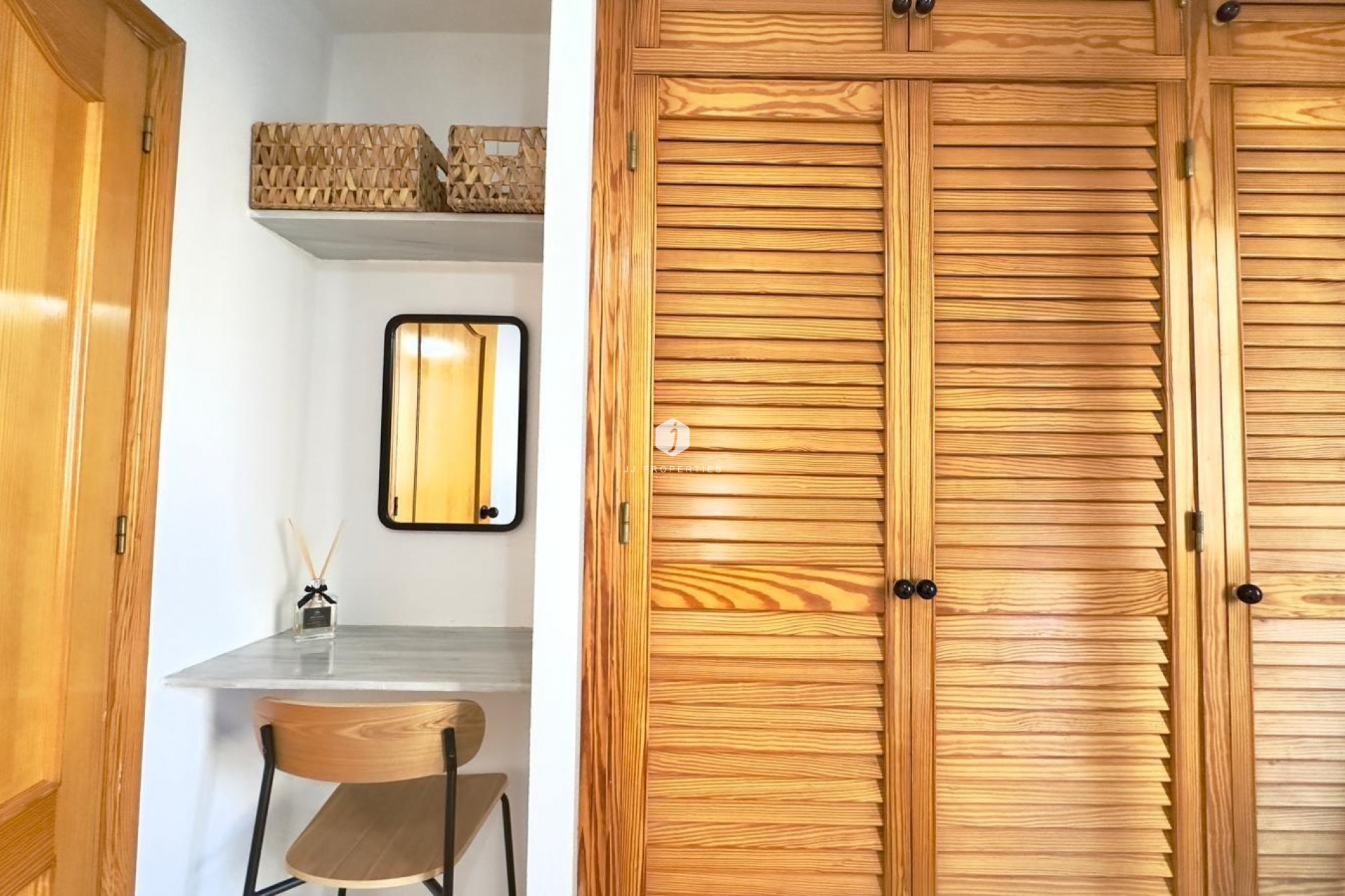 D'occasion - Appartement -
Torrevieja - Playa del Cura