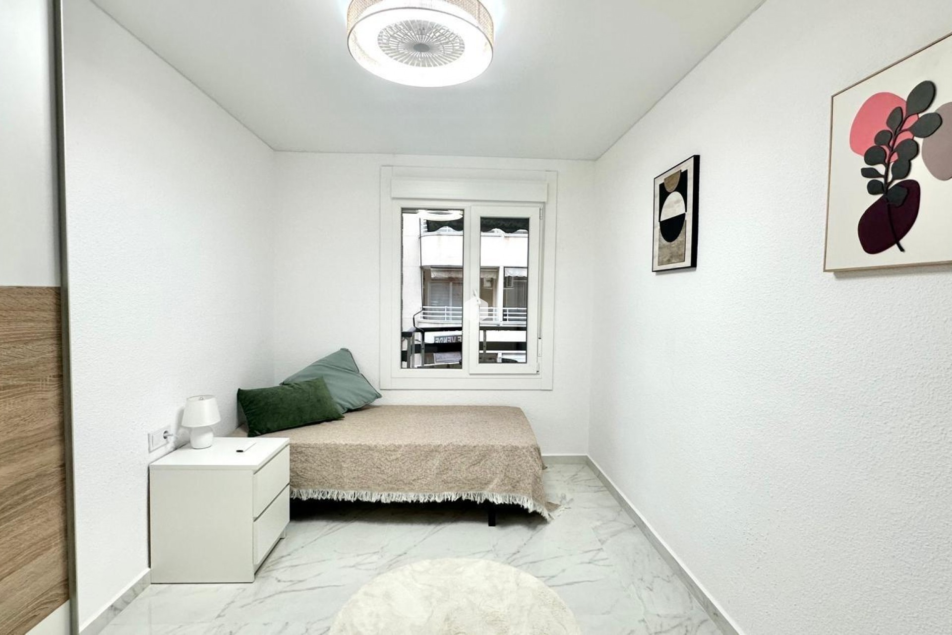 D'occasion - Appartement -
Torrevieja - Playa del Cura