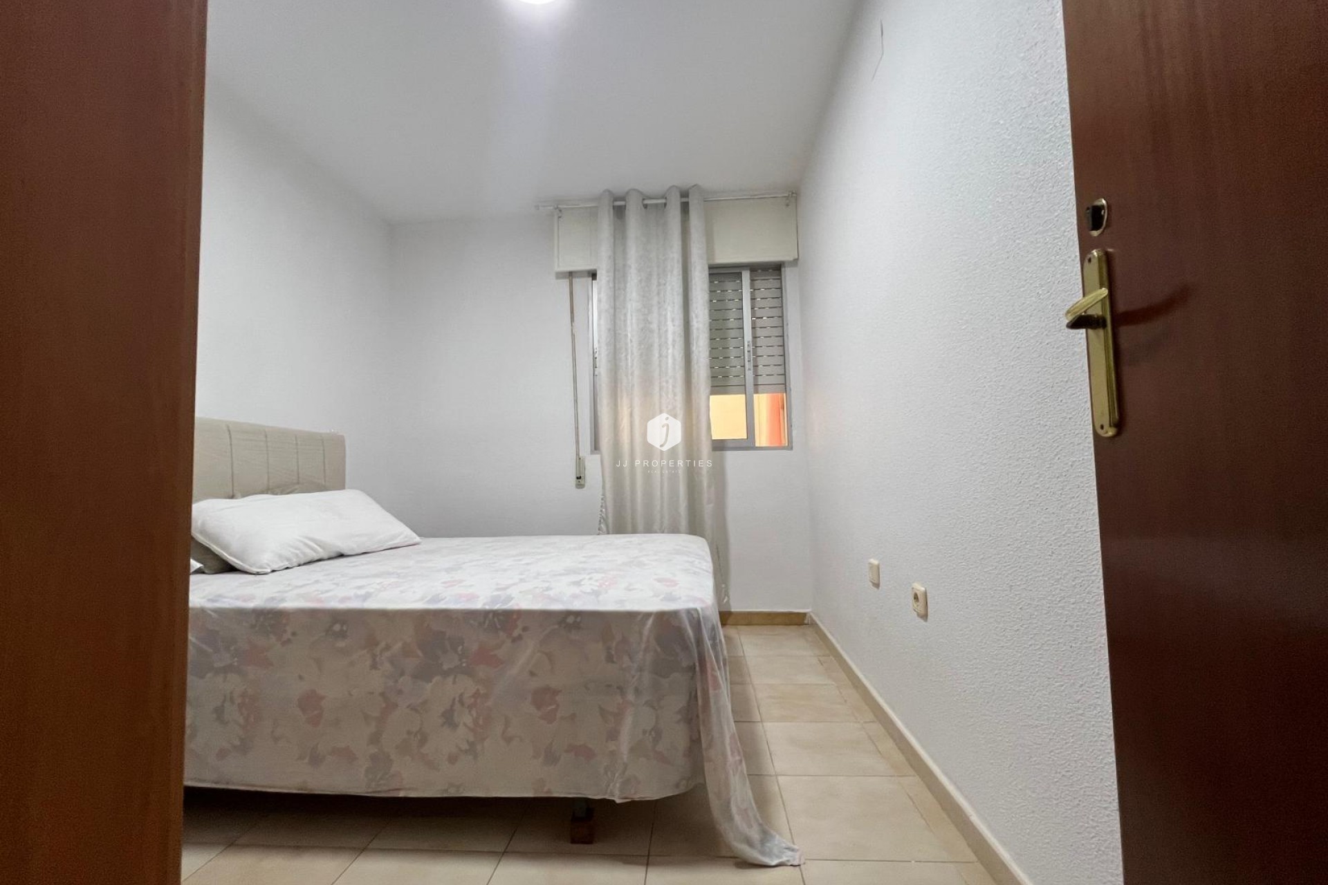 D'occasion - Appartement -
Torrevieja - Playa del Cura