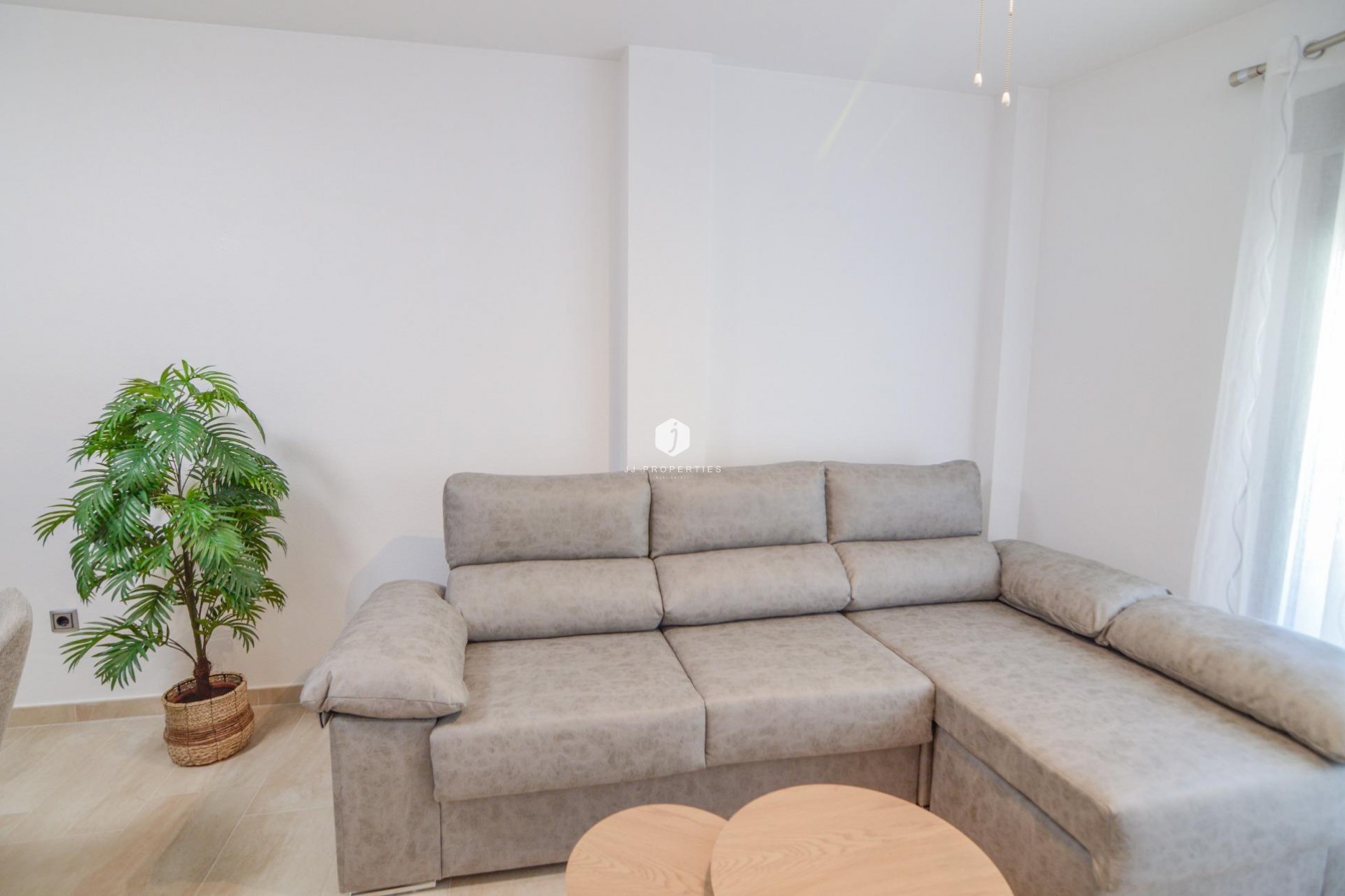 D'occasion - Appartement -
Torrevieja - Playa del Cura