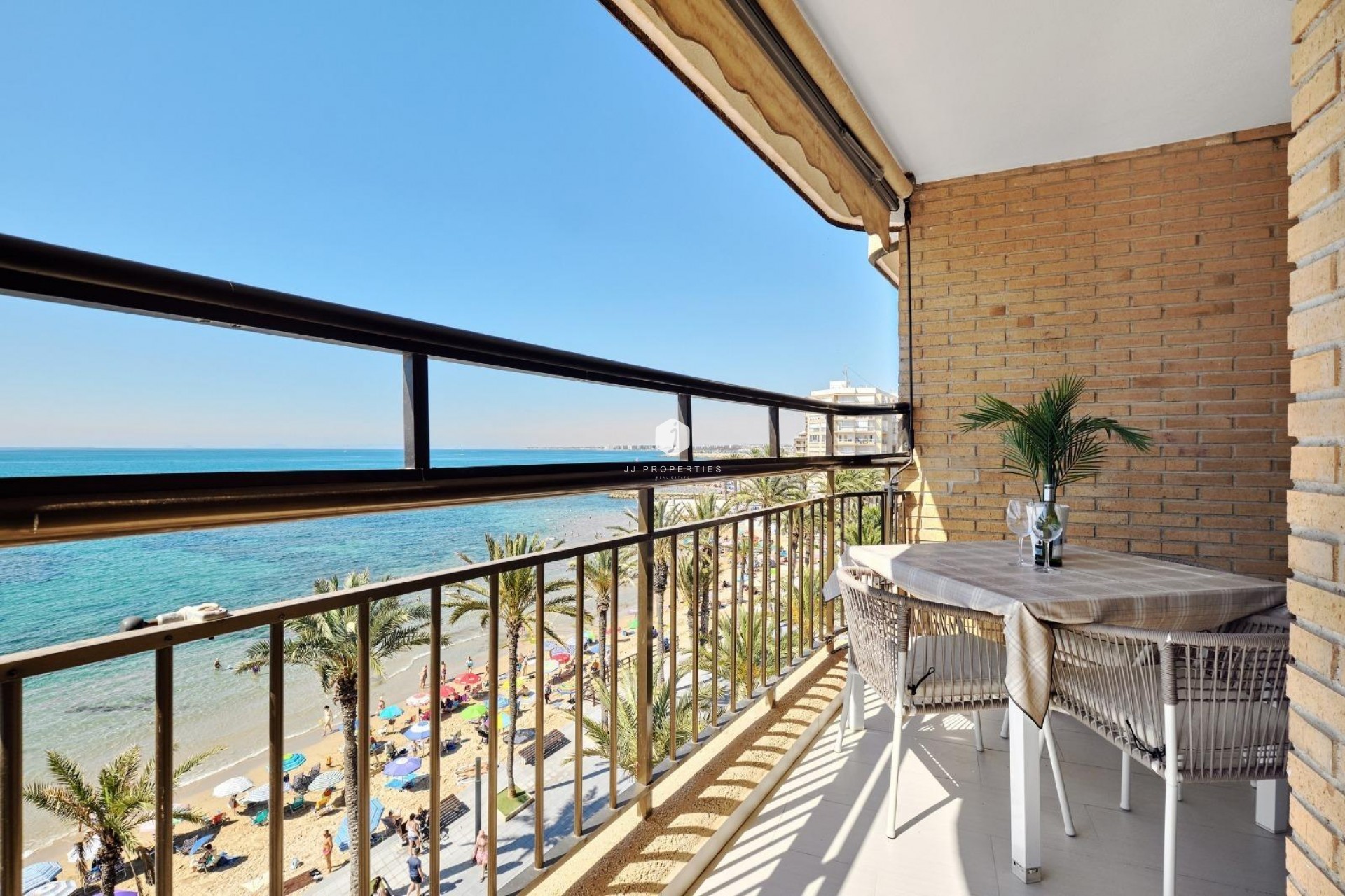 D'occasion - Appartement -
Torrevieja - Playa del Cura