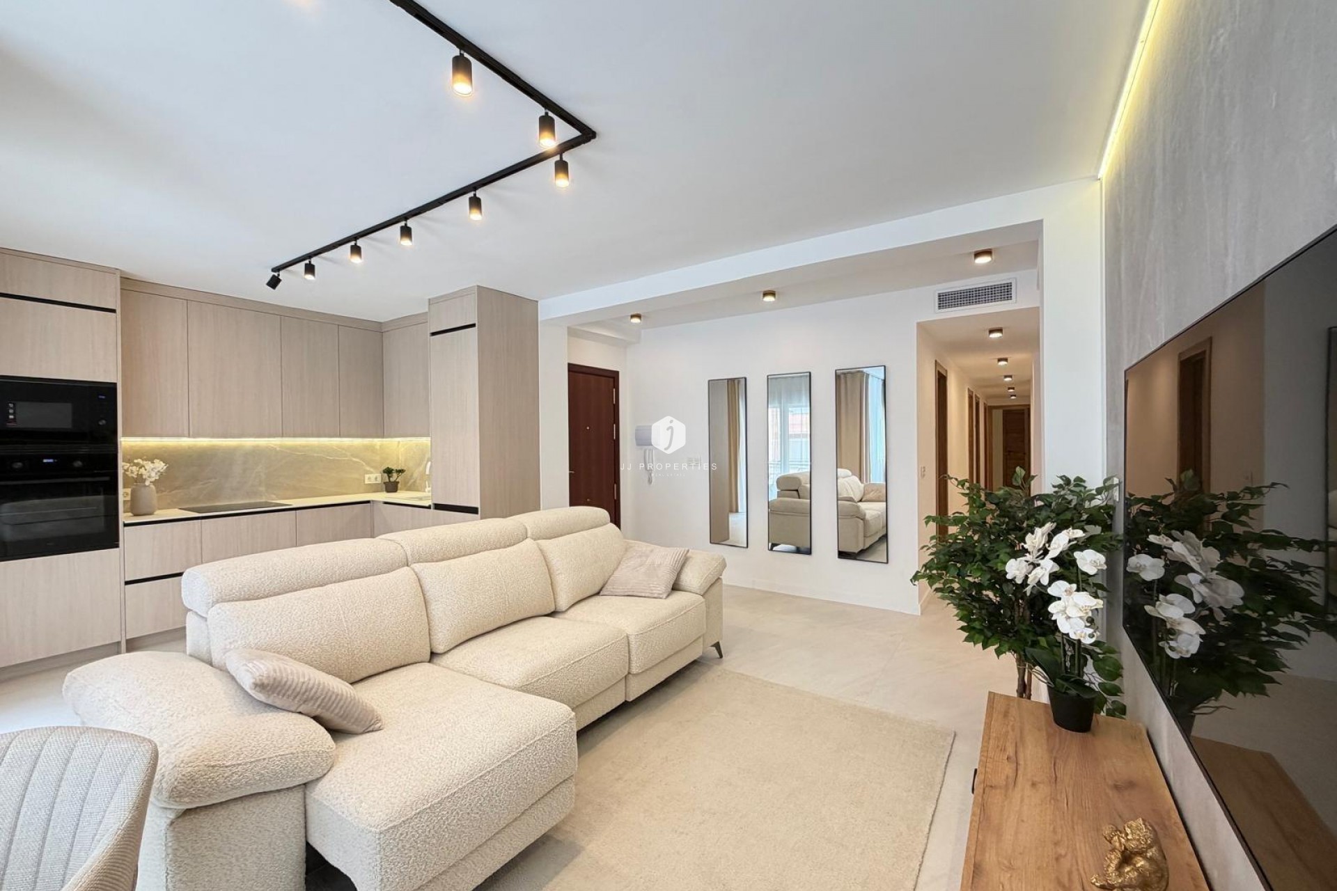 D'occasion - Appartement -
Torrevieja - Playa del Cura