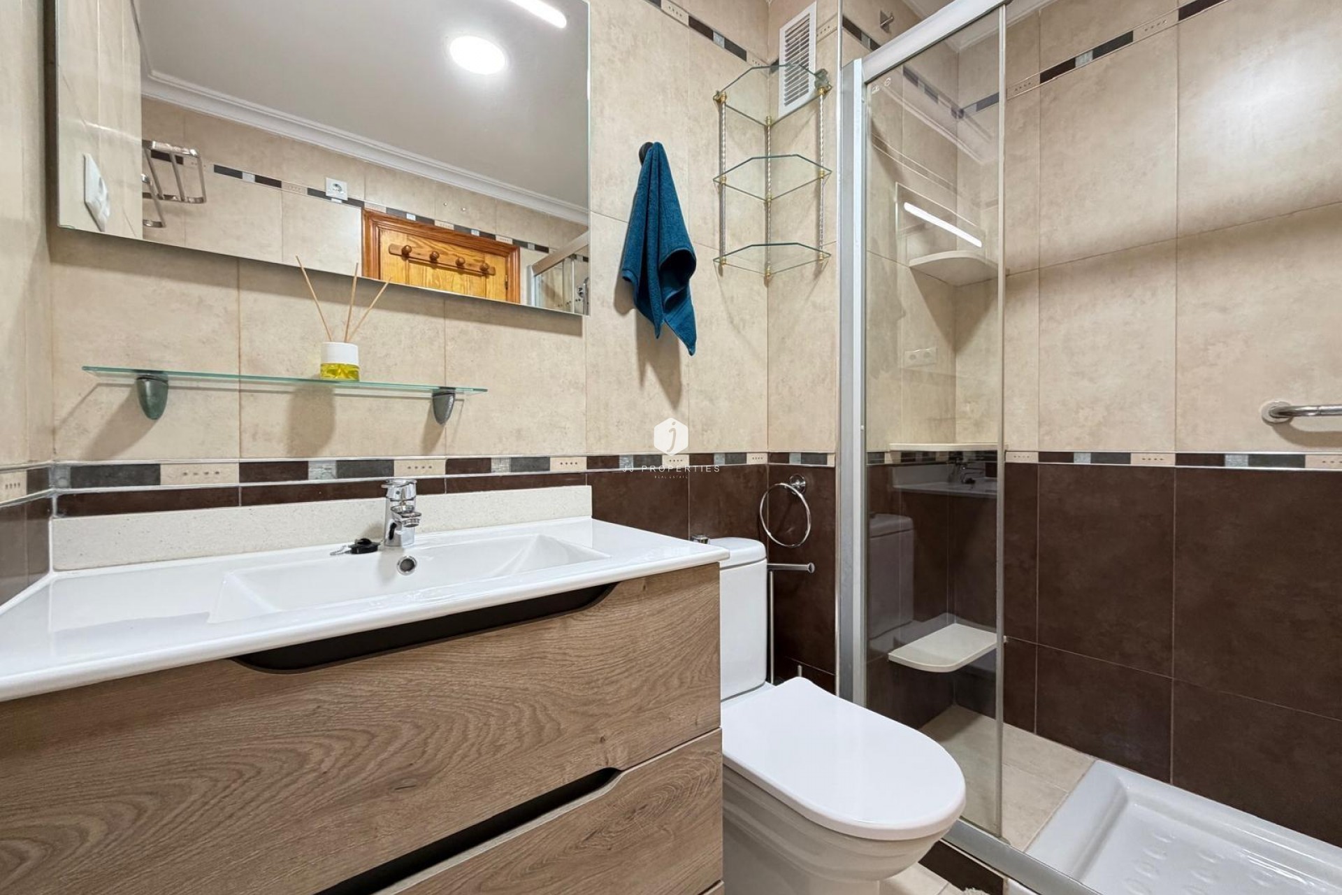 D'occasion - Appartement -
Torrevieja - Playa del Cura