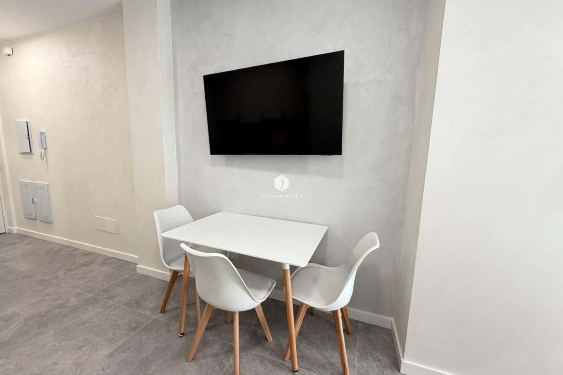 D'occasion - Appartement -
Torrevieja - Playa del Cura