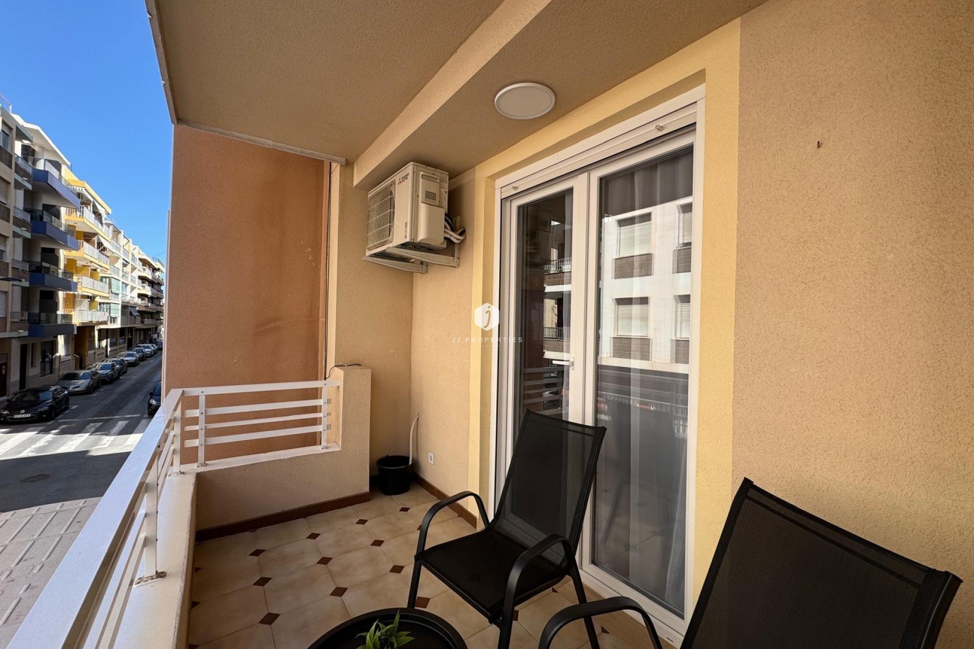 D'occasion - Appartement -
Torrevieja - Playa del Cura