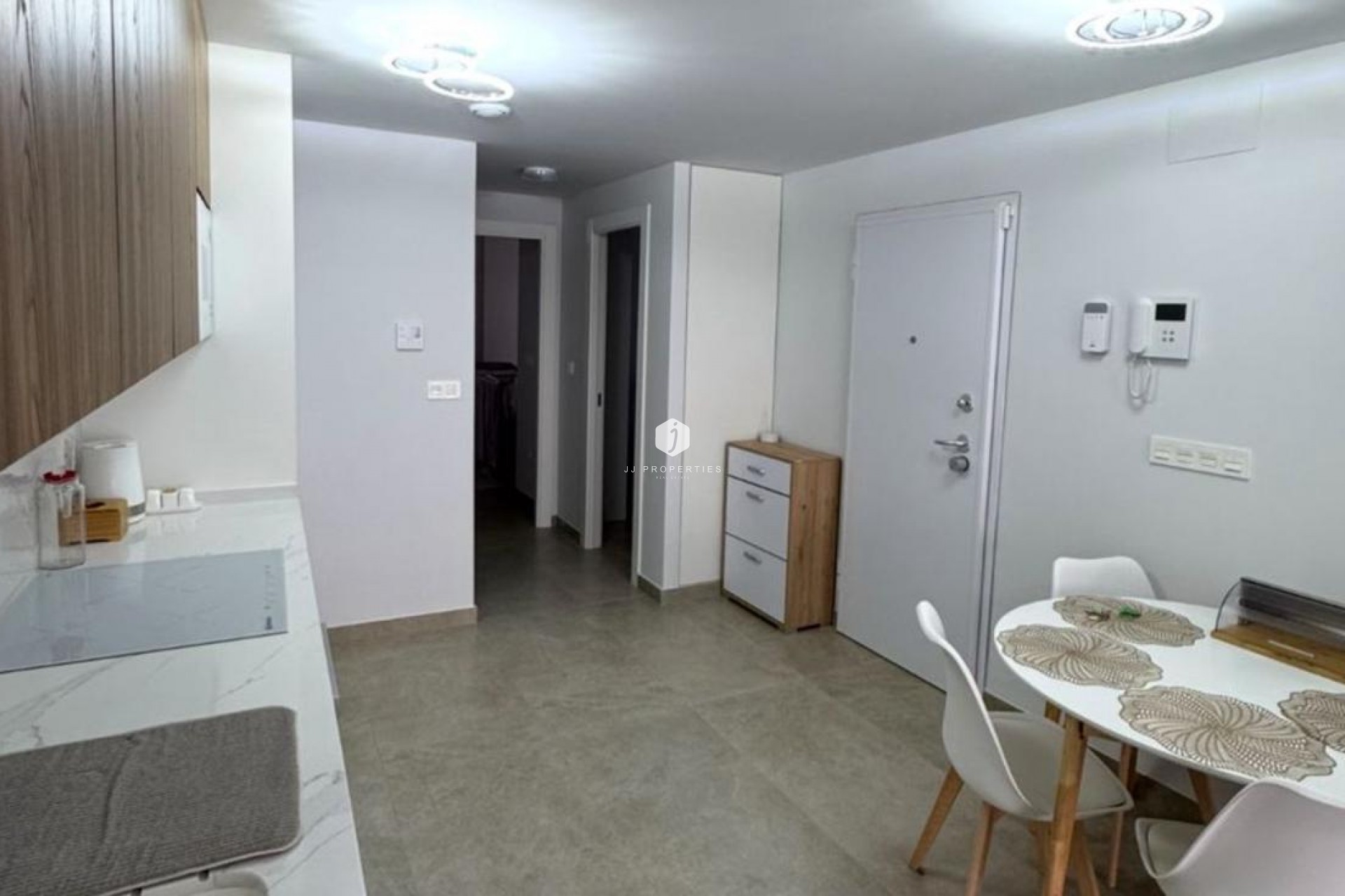 D'occasion - Appartement -
Torrevieja - Playa del Cura