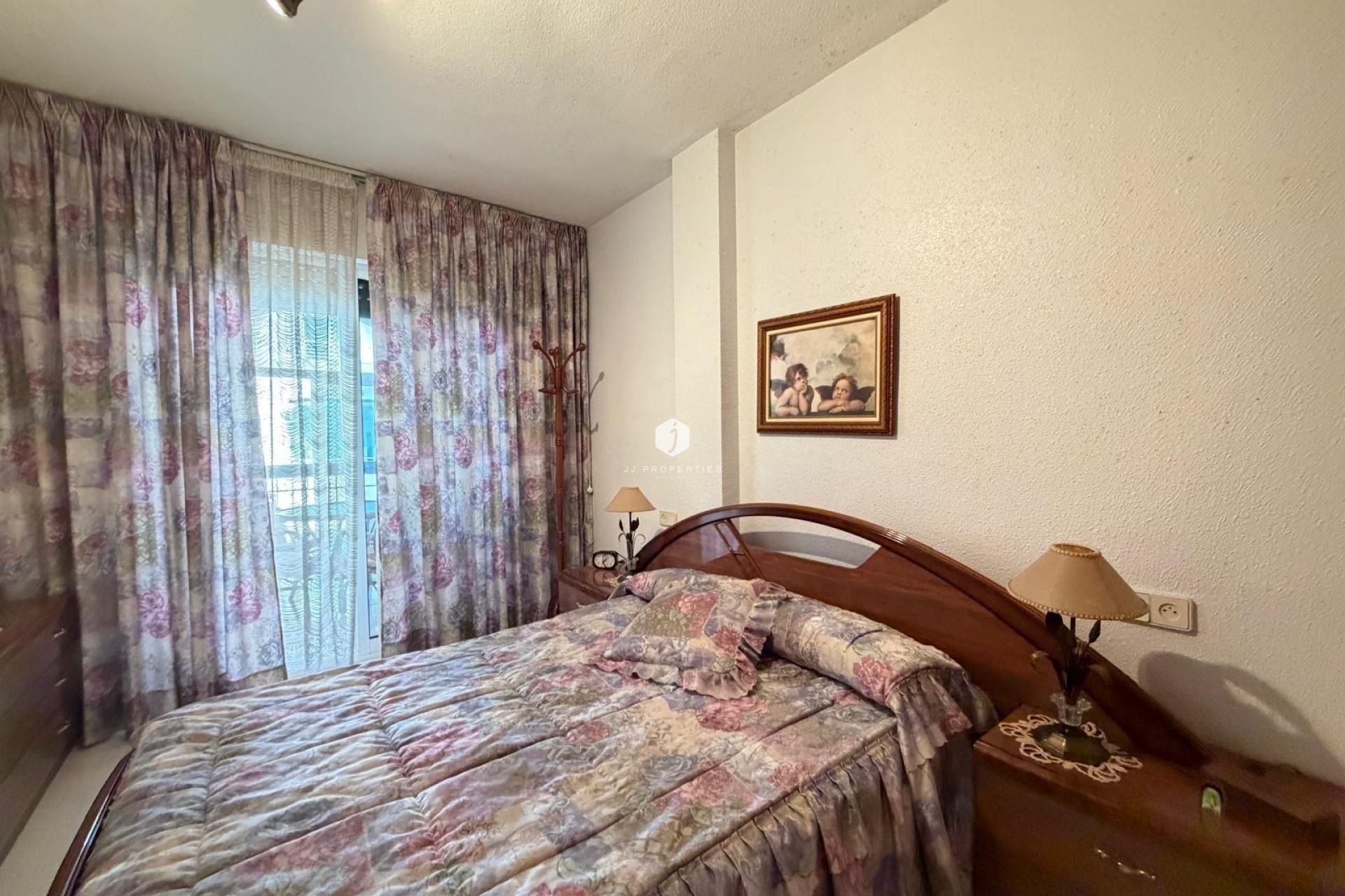 D'occasion - Appartement -
Torrevieja - Playa del Cura