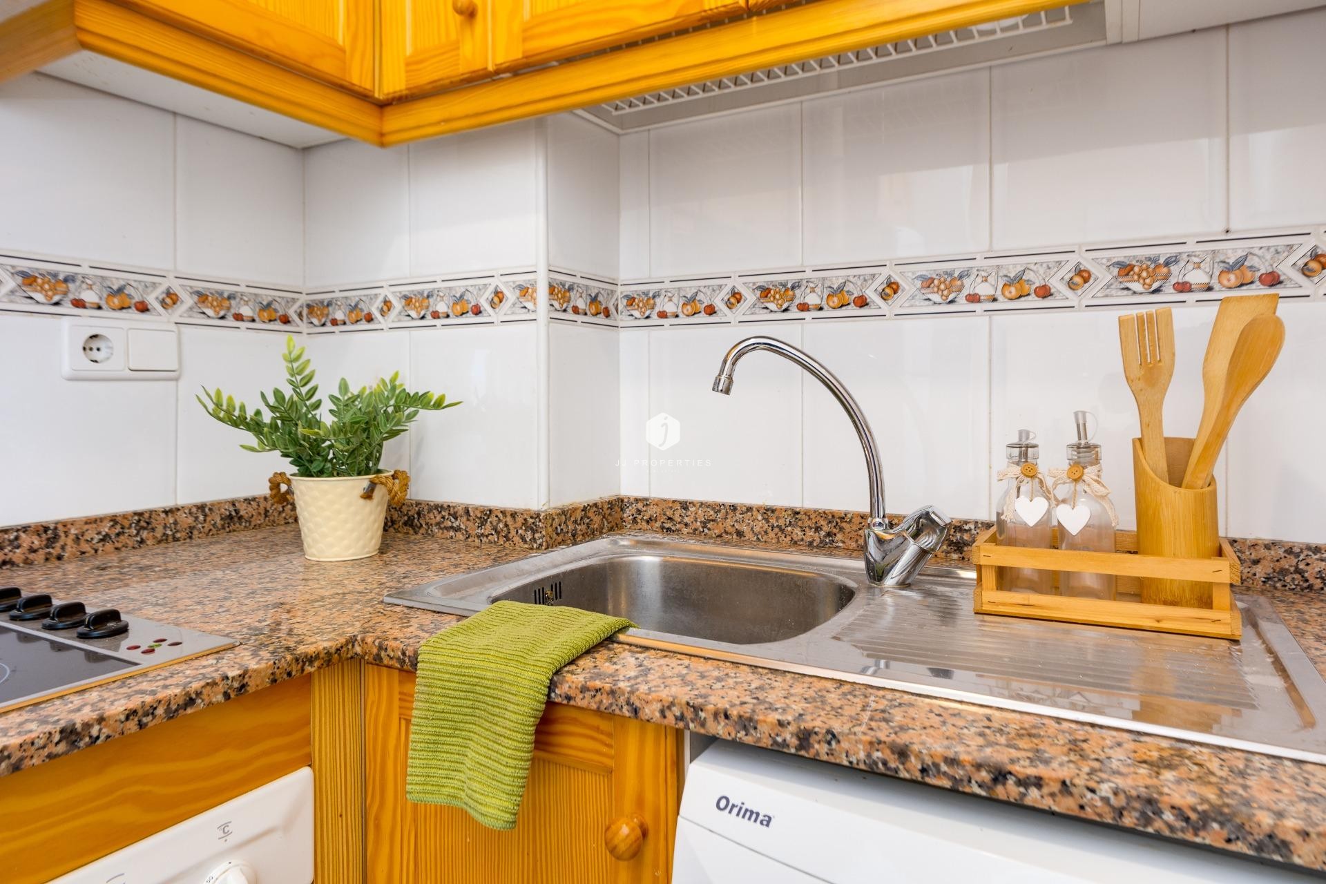 D'occasion - Appartement -
Torrevieja - Playa del Cura