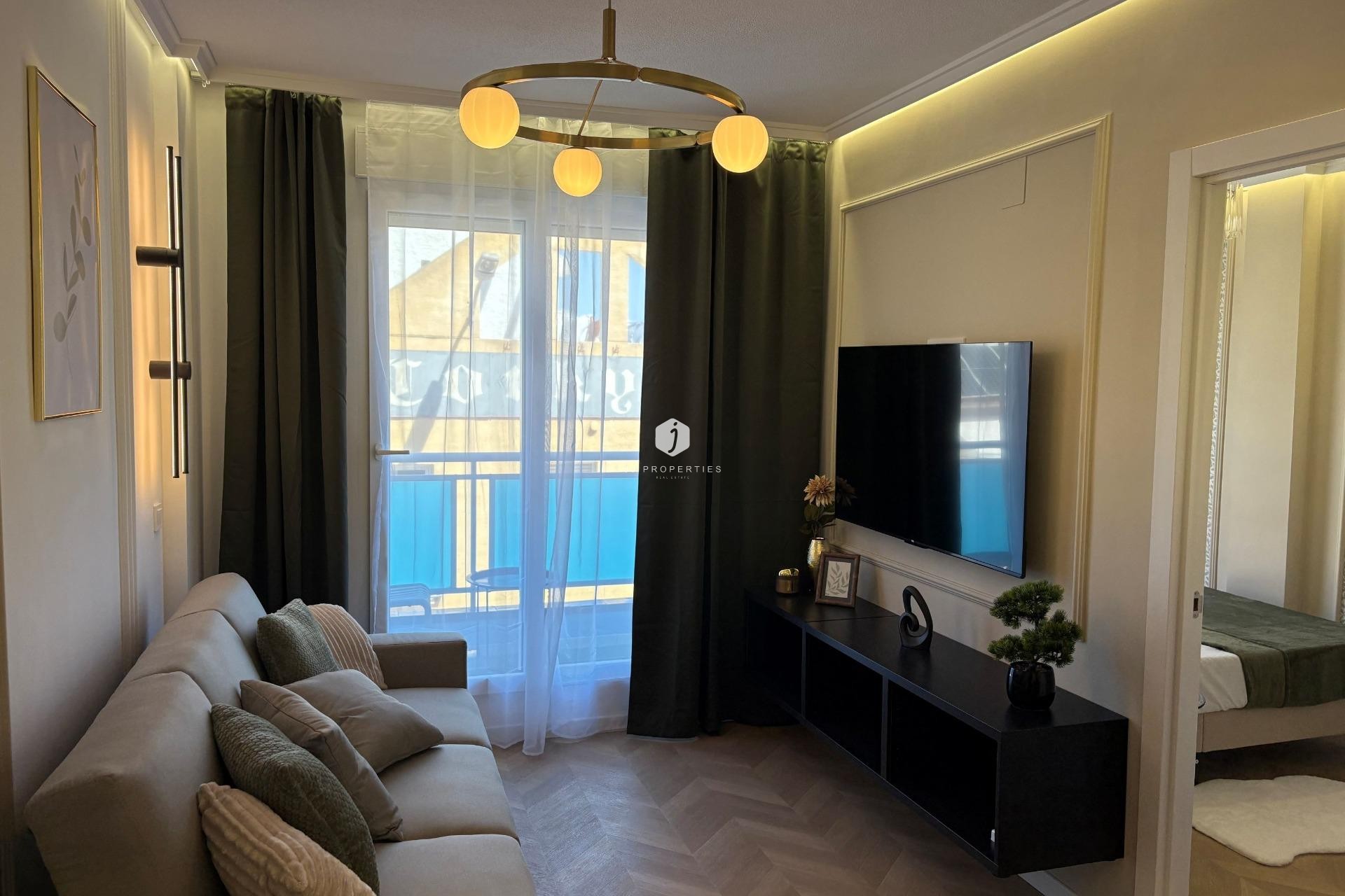 D'occasion - Appartement -
Torrevieja - Playa del Cura