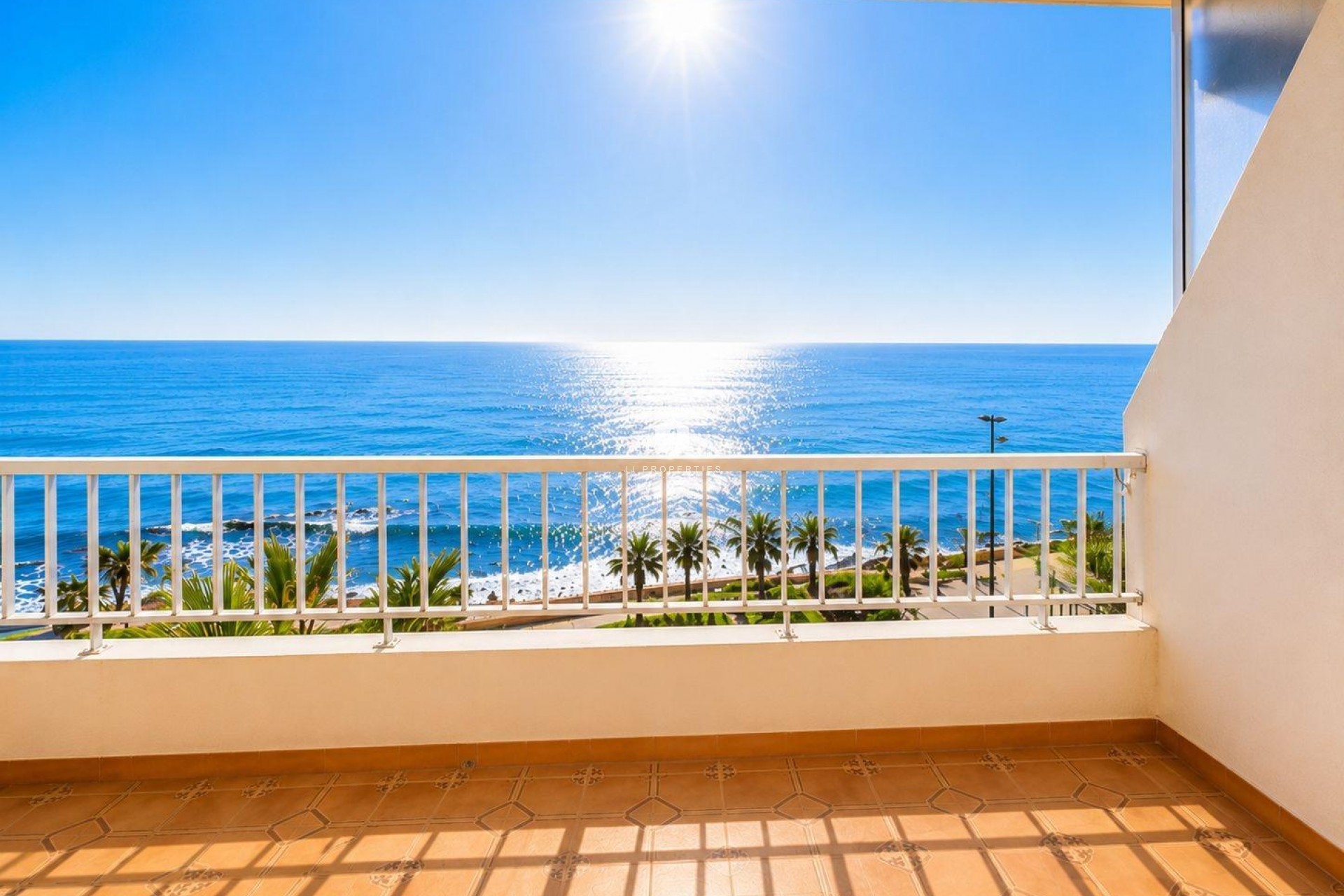 D'occasion - Appartement -
Torrevieja - Playa del Cura