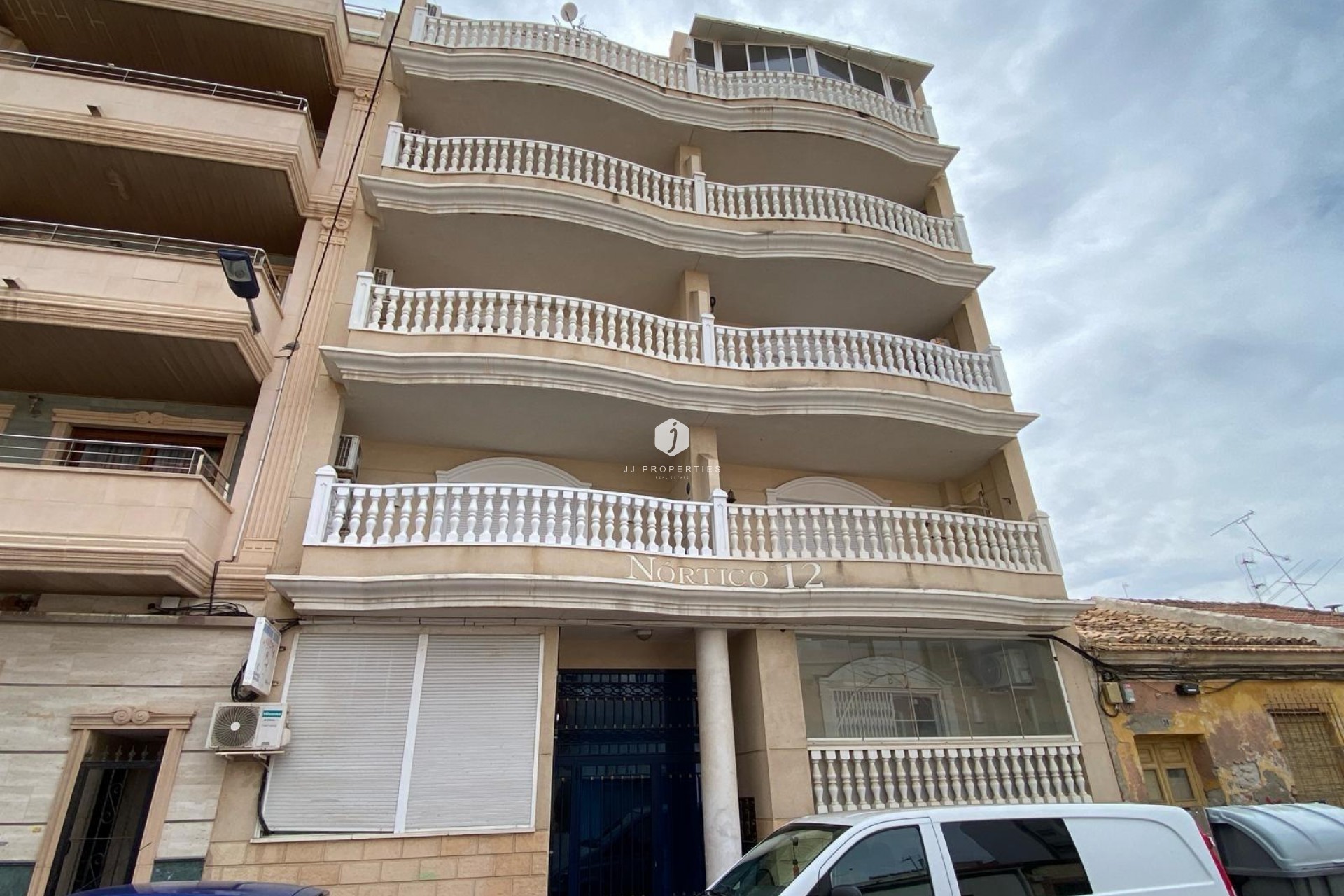 D'occasion - Appartement -
Torrevieja - Playa del Cura