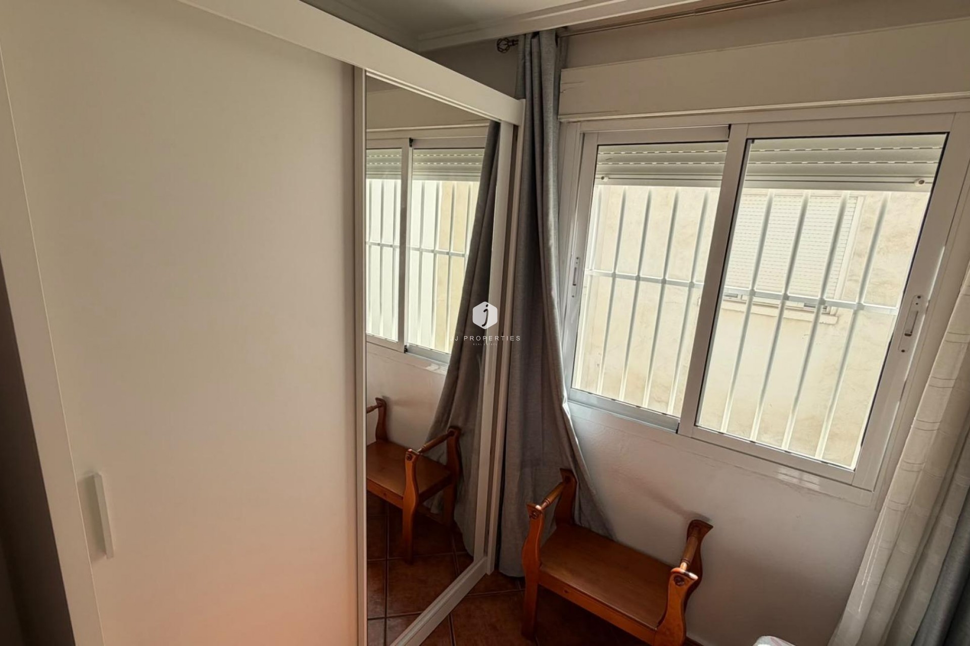 D'occasion - Appartement -
Torrevieja - Playa del Cura