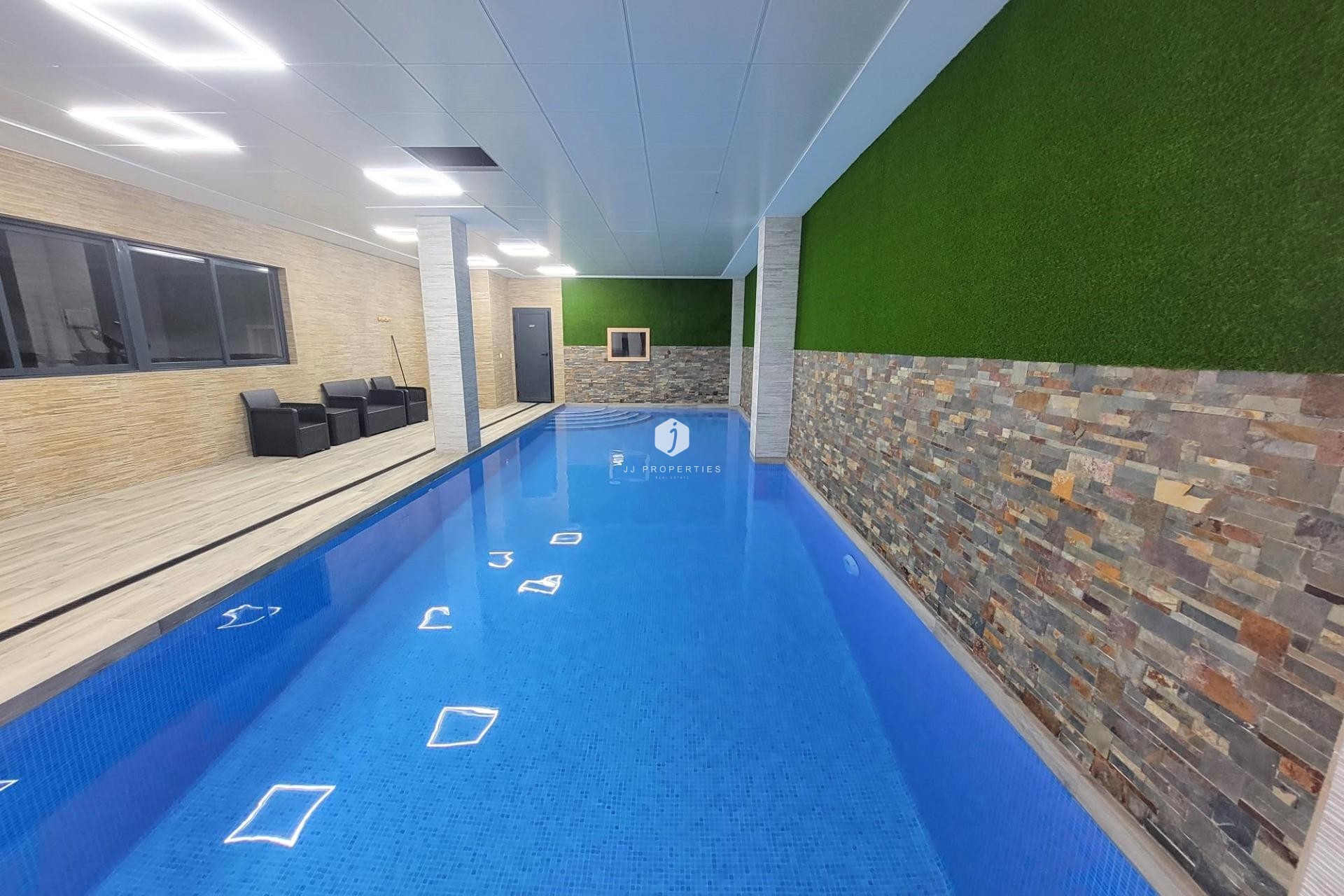 D'occasion - Appartement -
Torrevieja - Playa del Cura