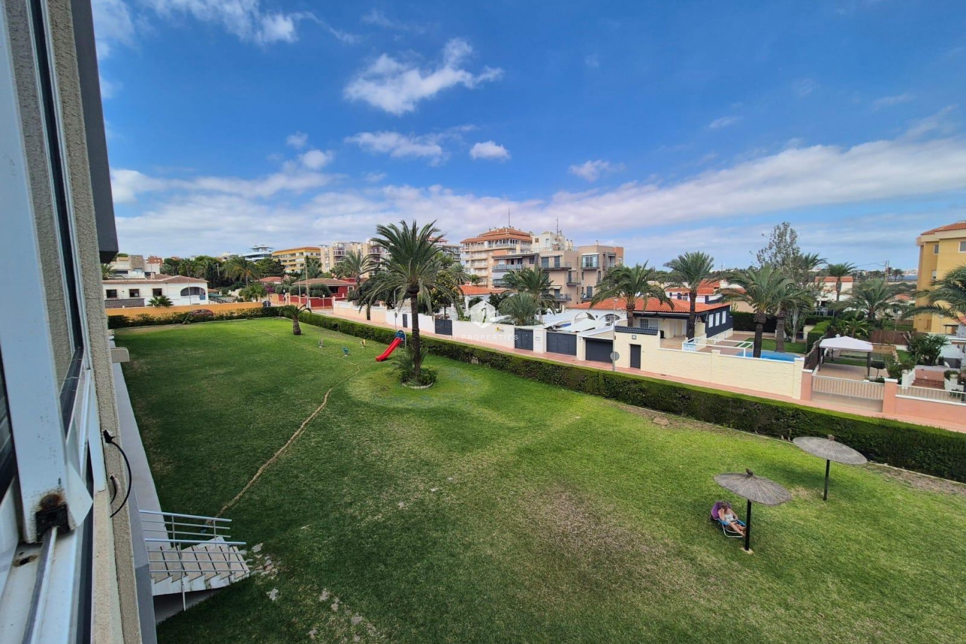 D'occasion - Appartement -
Torrevieja - Punta prima