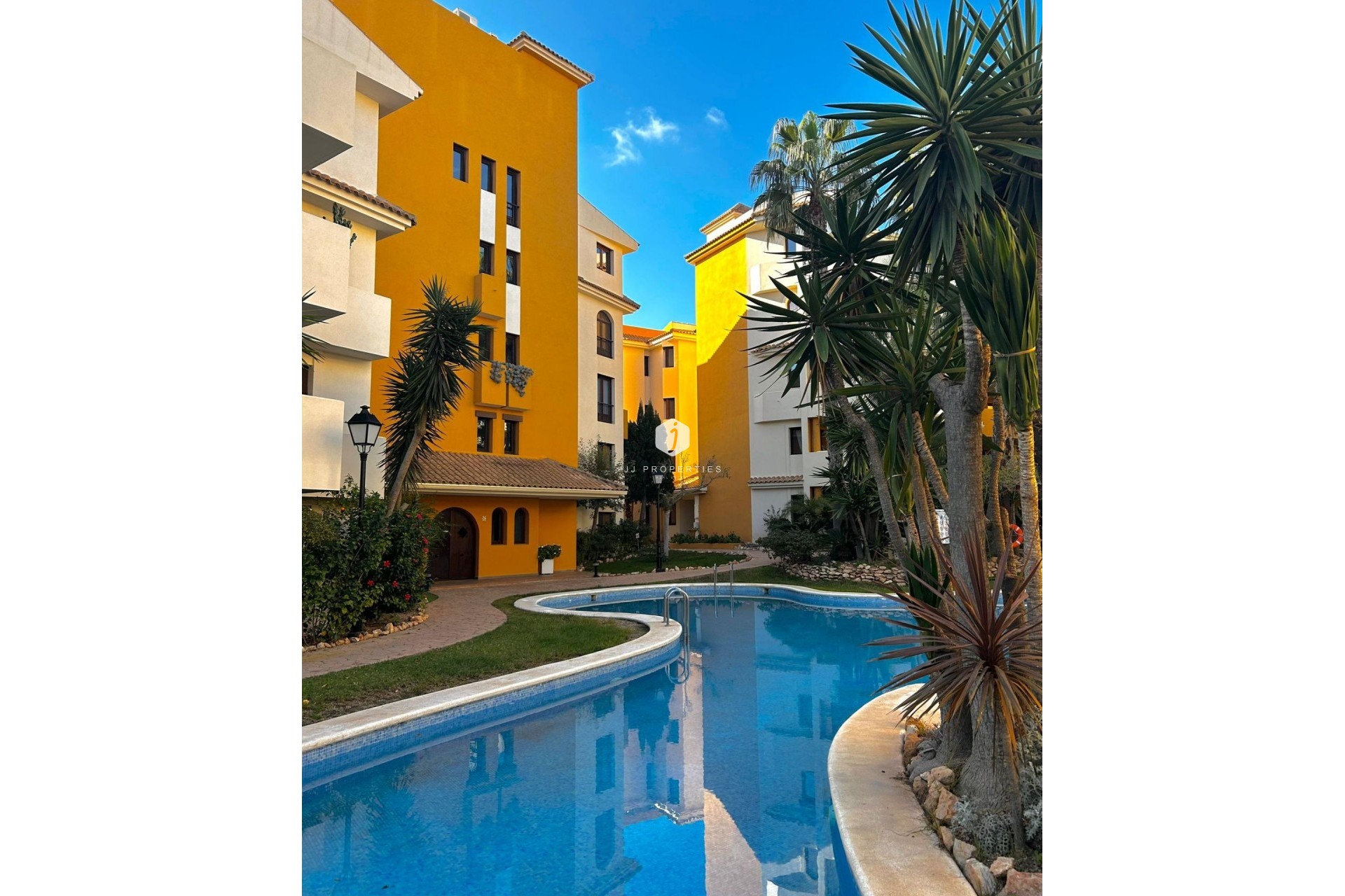 D'occasion - Appartement -
Torrevieja - Punta prima