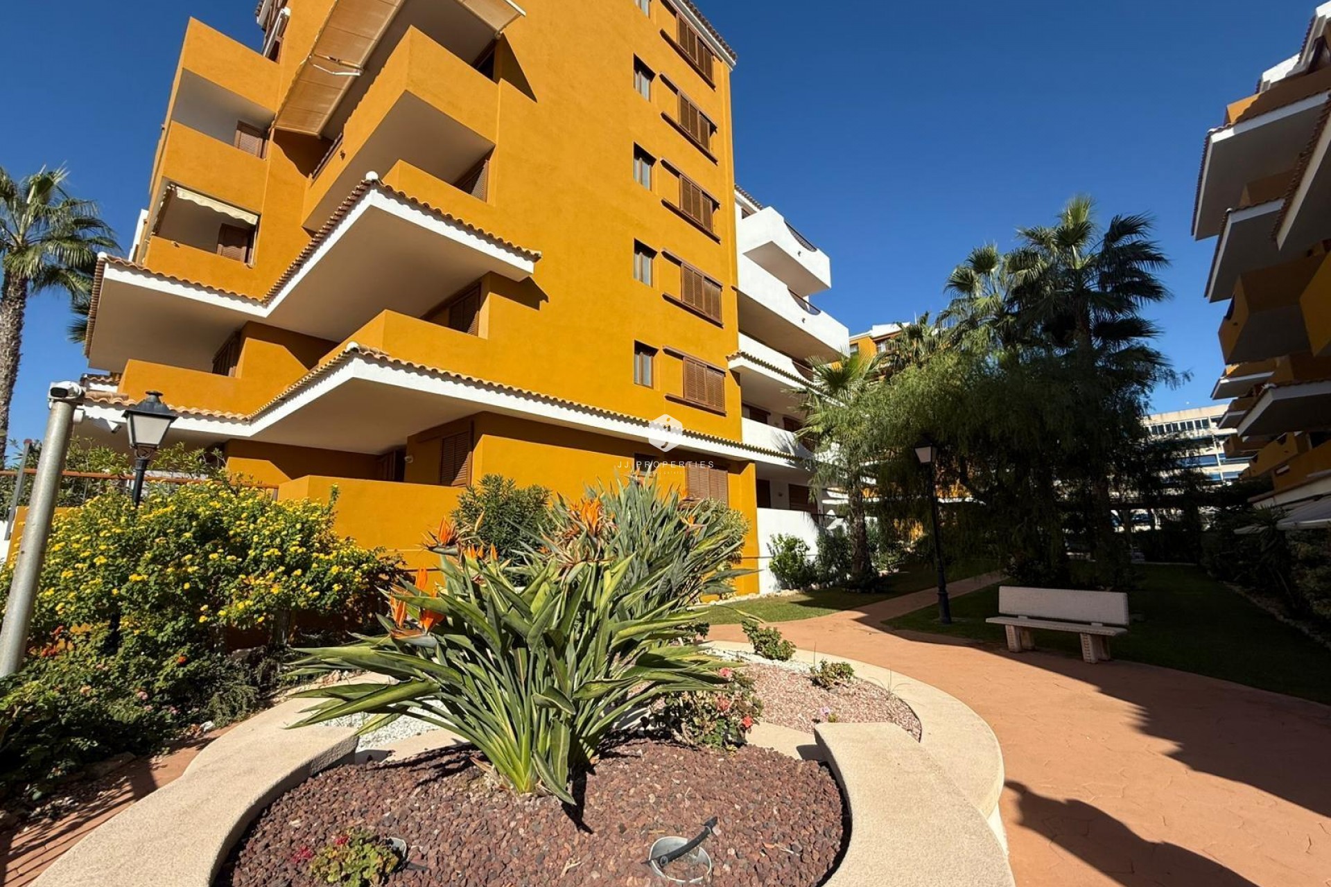 D'occasion - Appartement -
Torrevieja - Punta prima