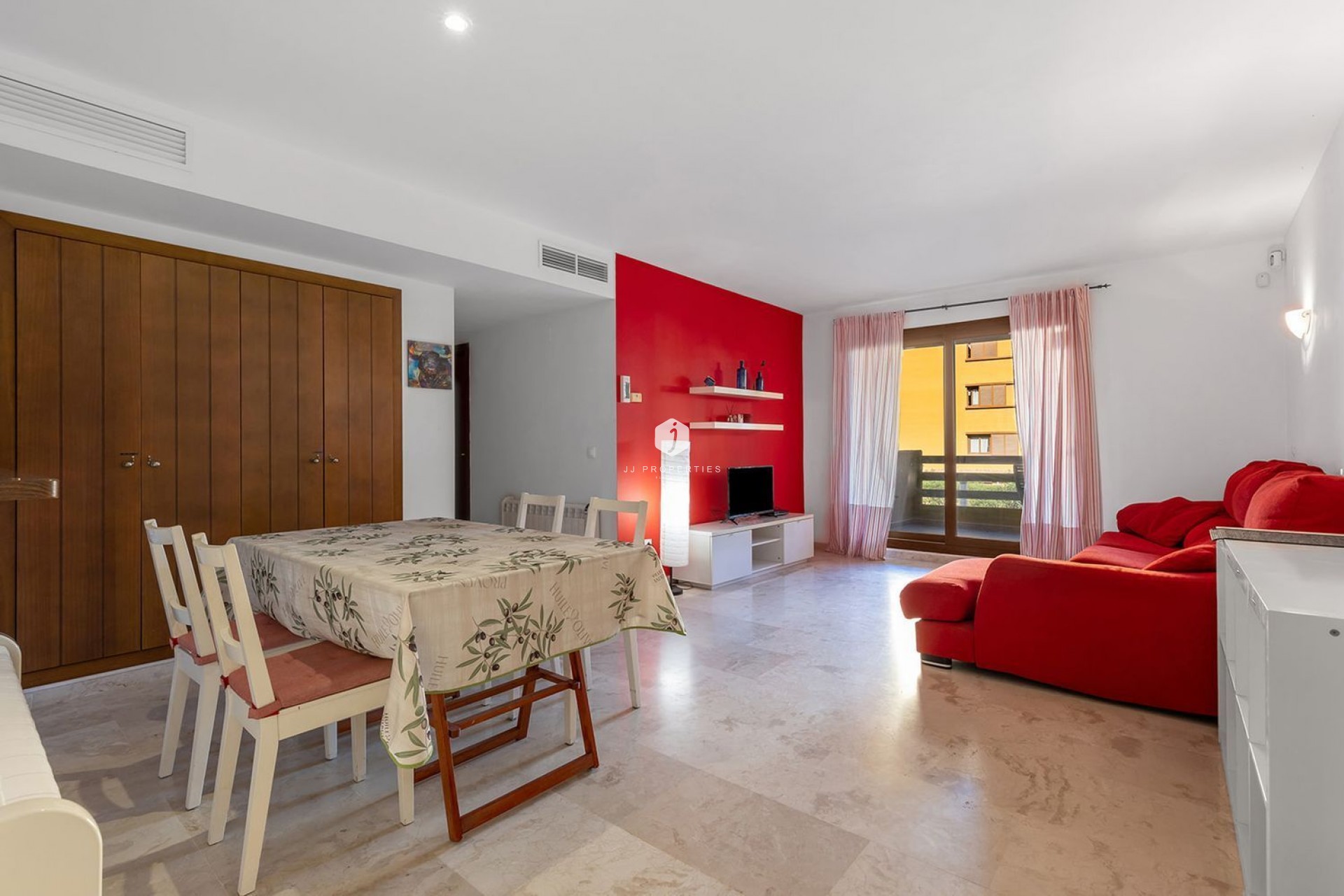 D'occasion - Appartement -
Torrevieja - Punta prima