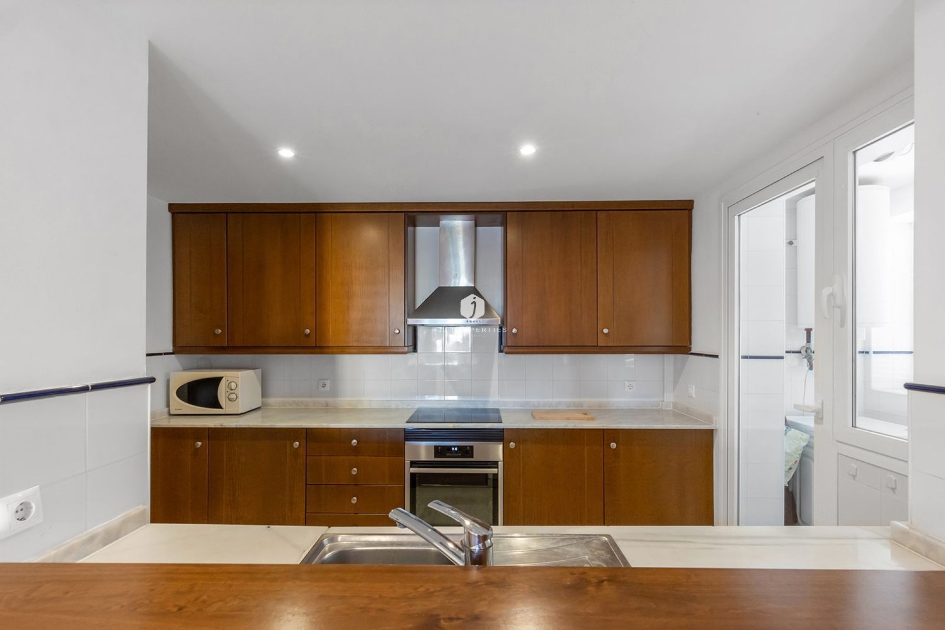 D'occasion - Appartement -
Torrevieja - Punta prima