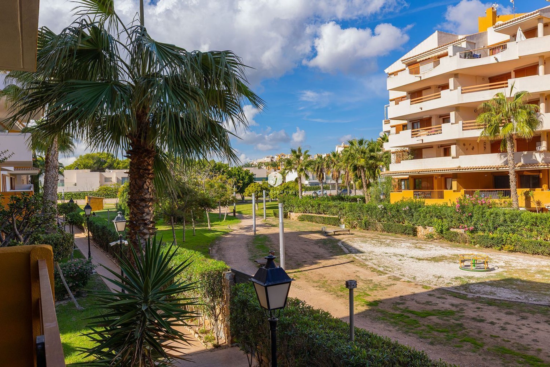 D'occasion - Appartement -
Torrevieja - Punta prima