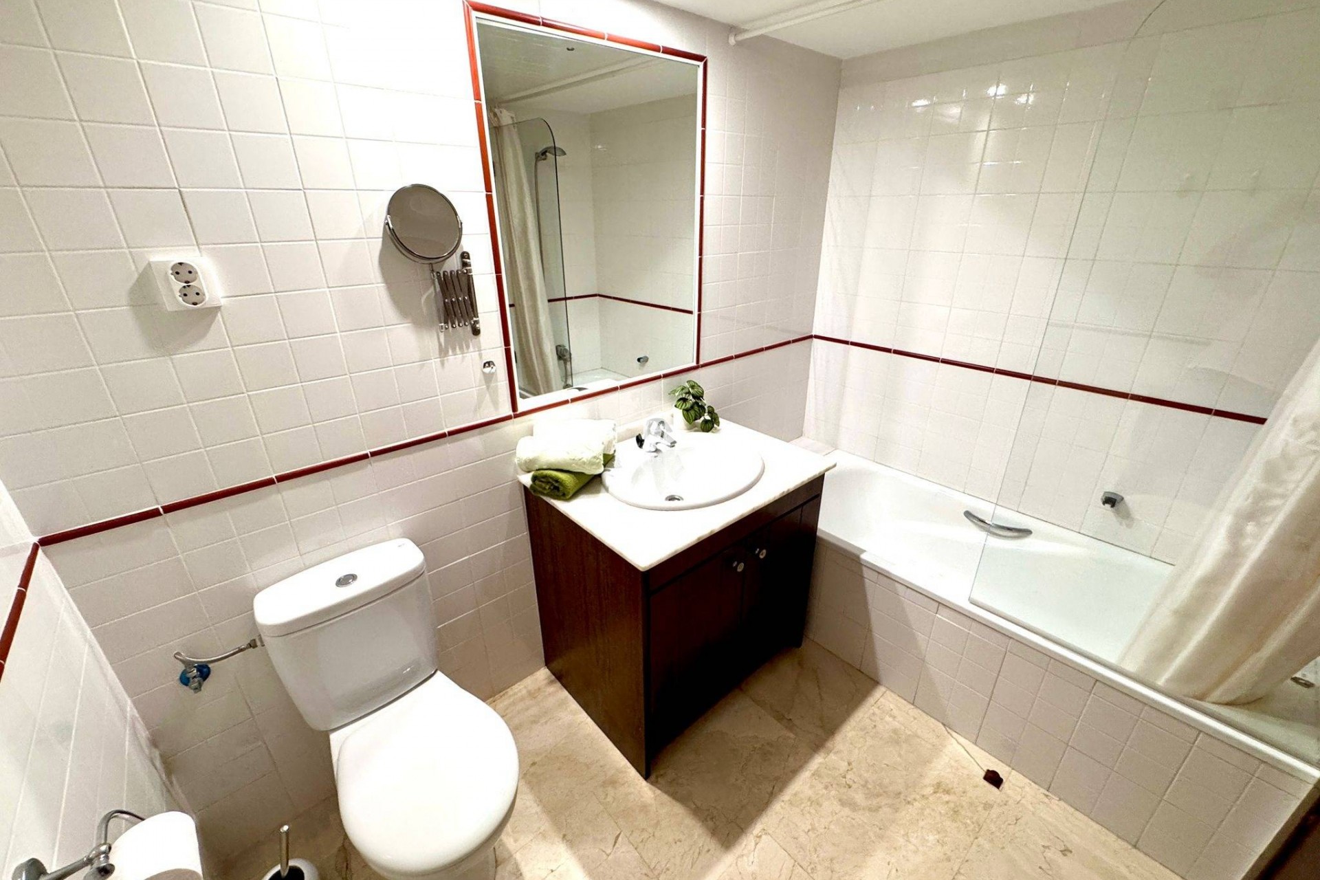 D'occasion - Appartement -
Torrevieja - Punta prima