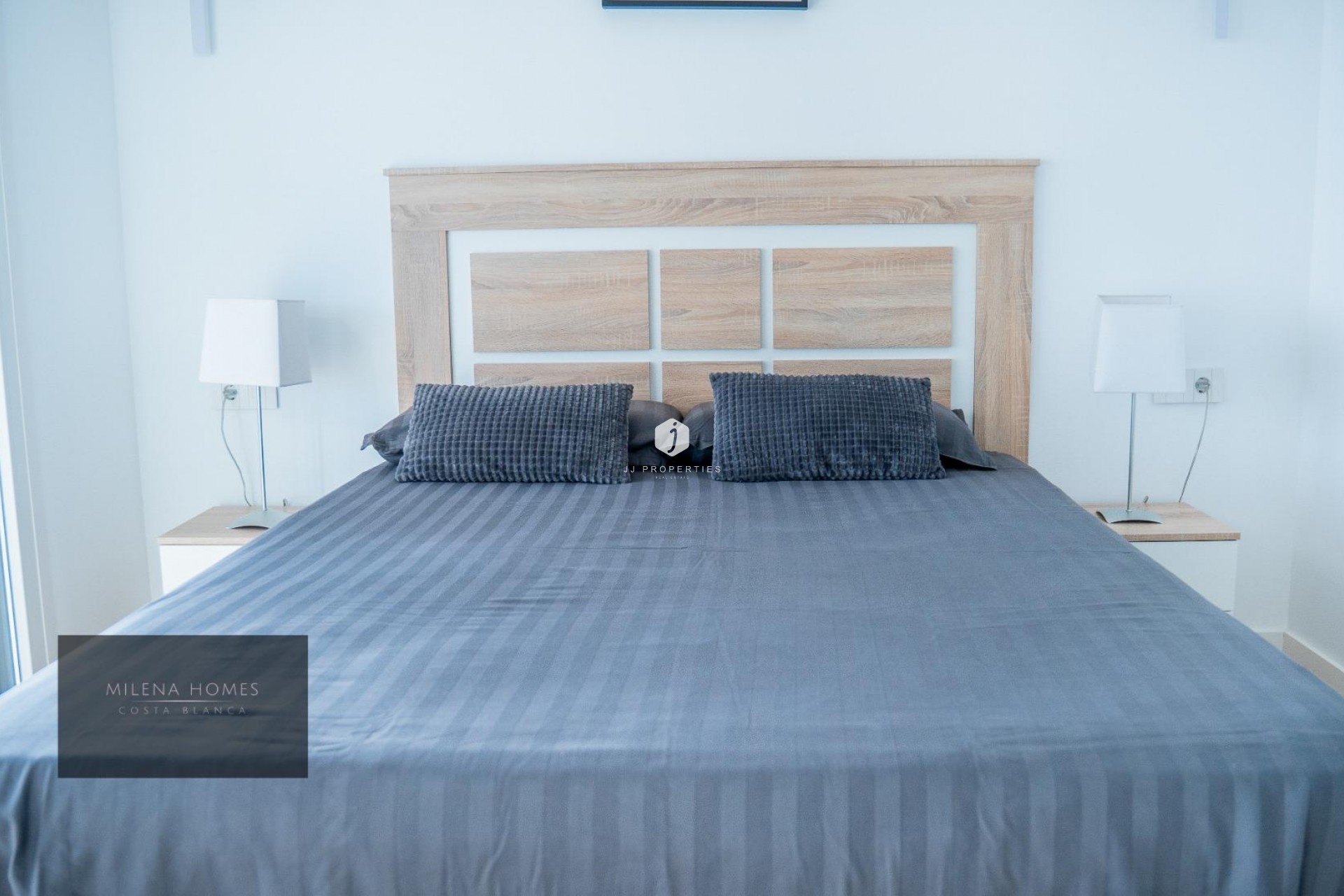 D'occasion - Appartement -
Torrevieja - Punta prima