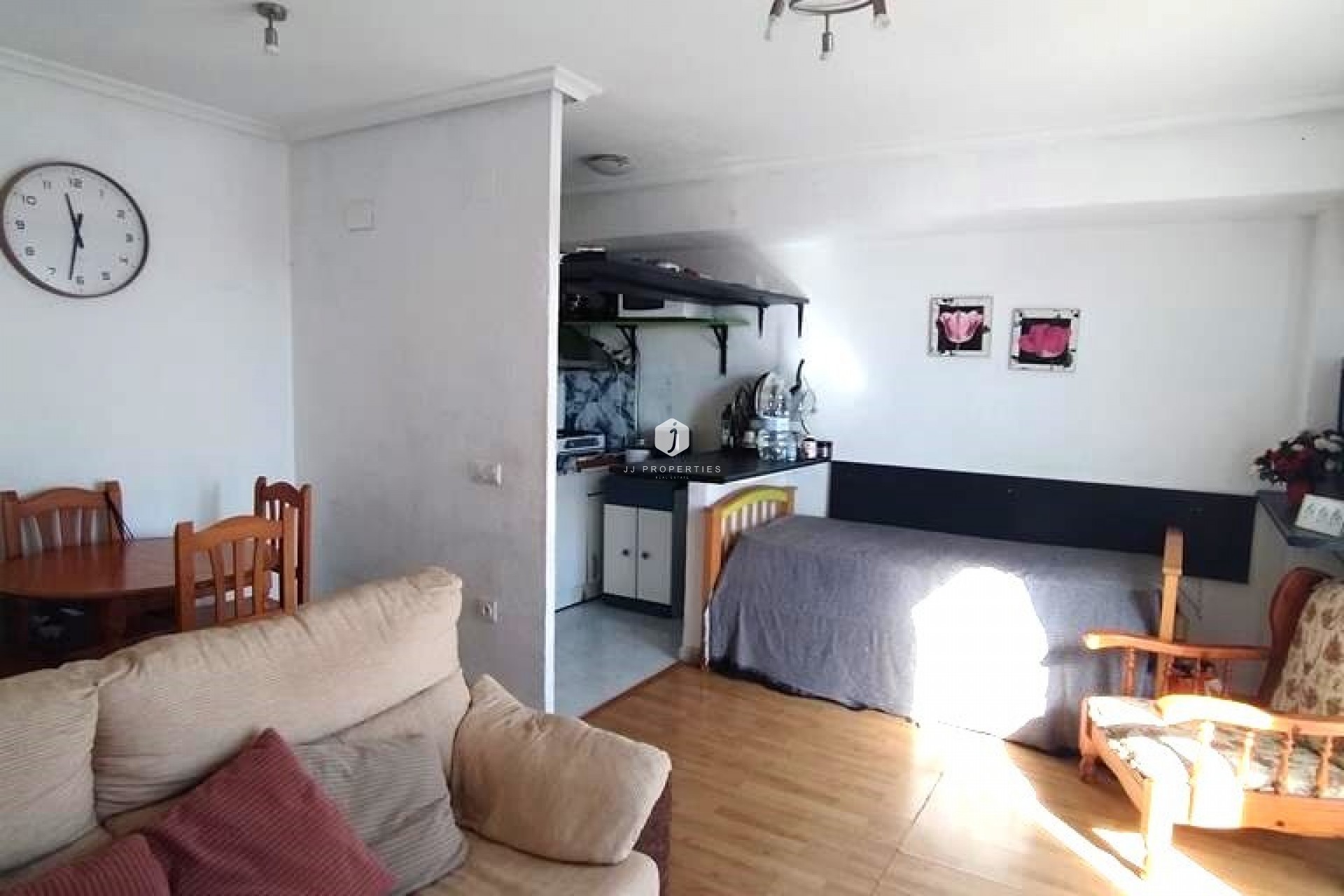 D'occasion - Appartement -
Torrevieja - Punta prima