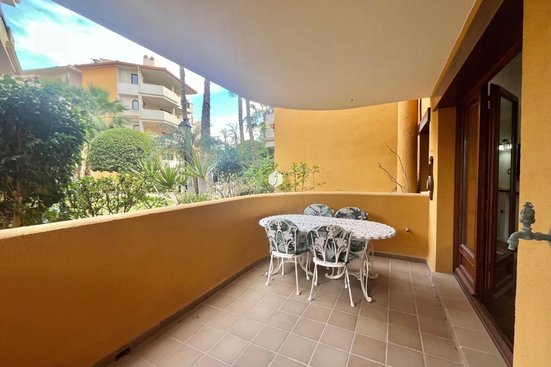 D'occasion - Appartement -
Torrevieja - Punta prima