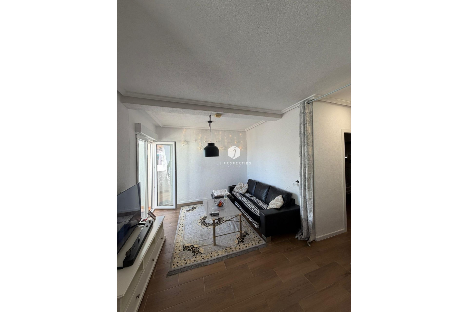 D'occasion - Appartement -
Torrevieja - Punta prima