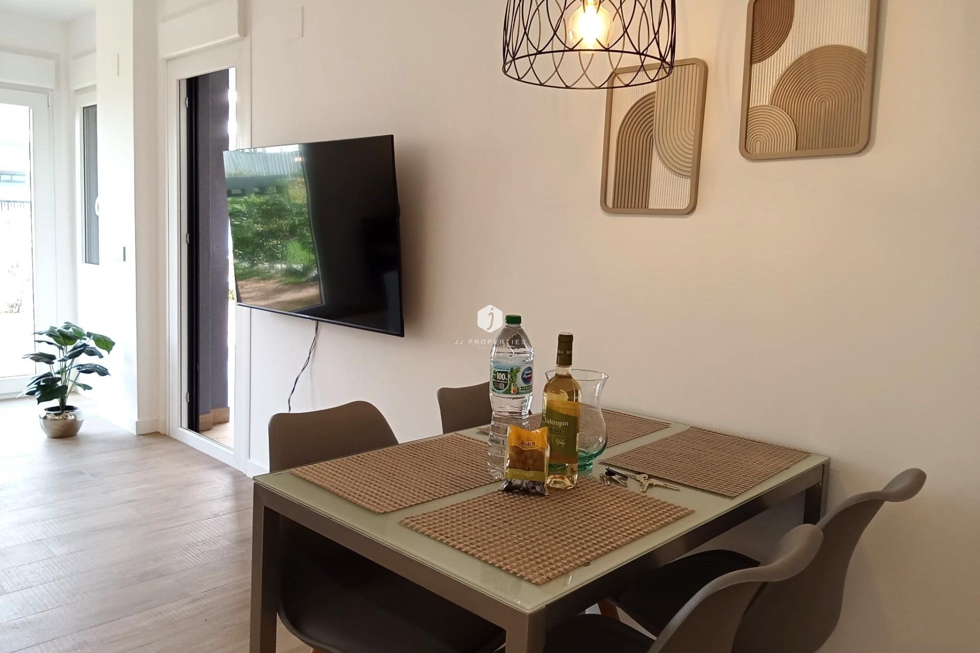 D'occasion - Appartement -
Torrevieja - Punta prima