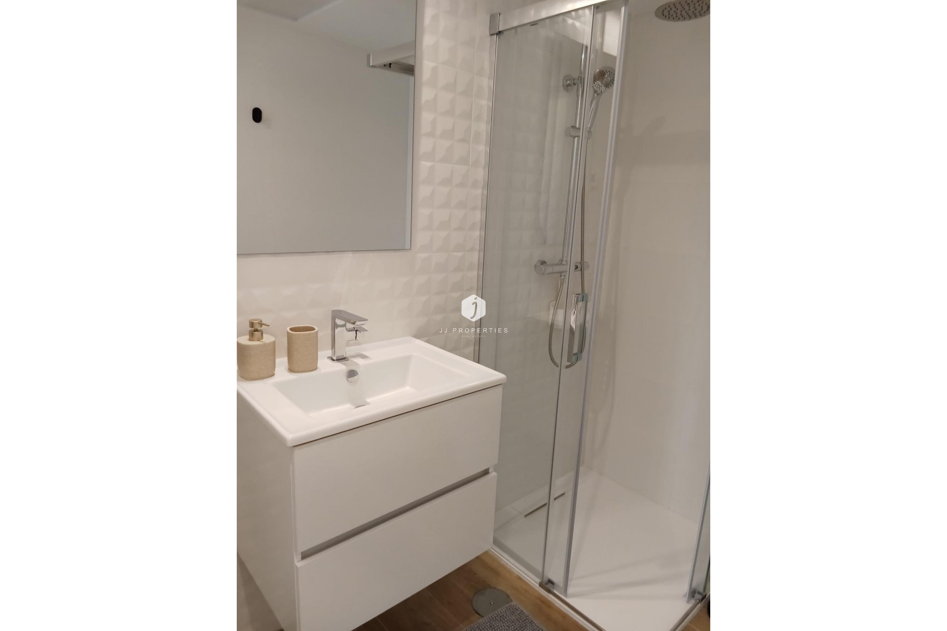 D'occasion - Appartement -
Torrevieja - Punta prima