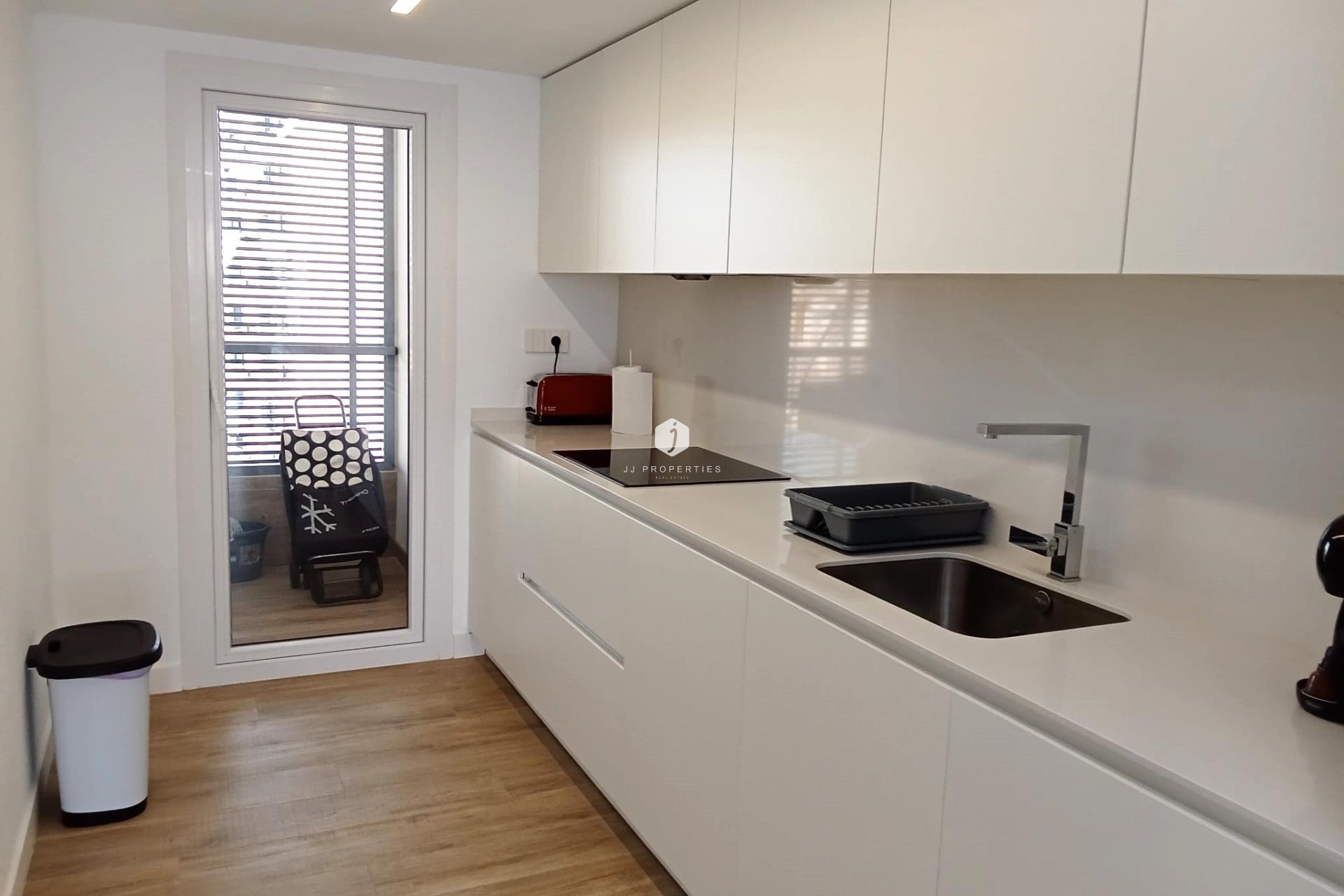 D'occasion - Appartement -
Torrevieja - Punta prima