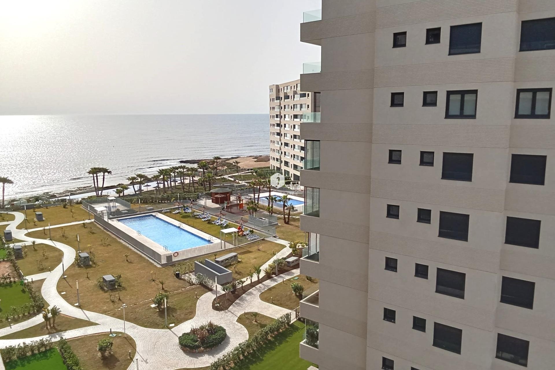 D'occasion - Appartement -
Torrevieja - Punta prima