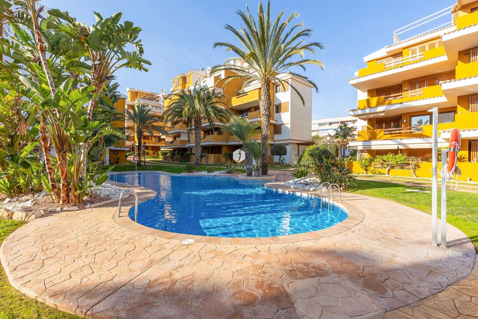 D'occasion - Appartement -
Torrevieja - Punta prima
