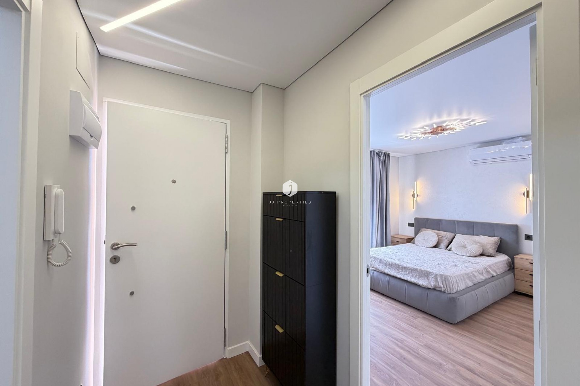 D'occasion - Appartement -
Torrevieja - Punta prima