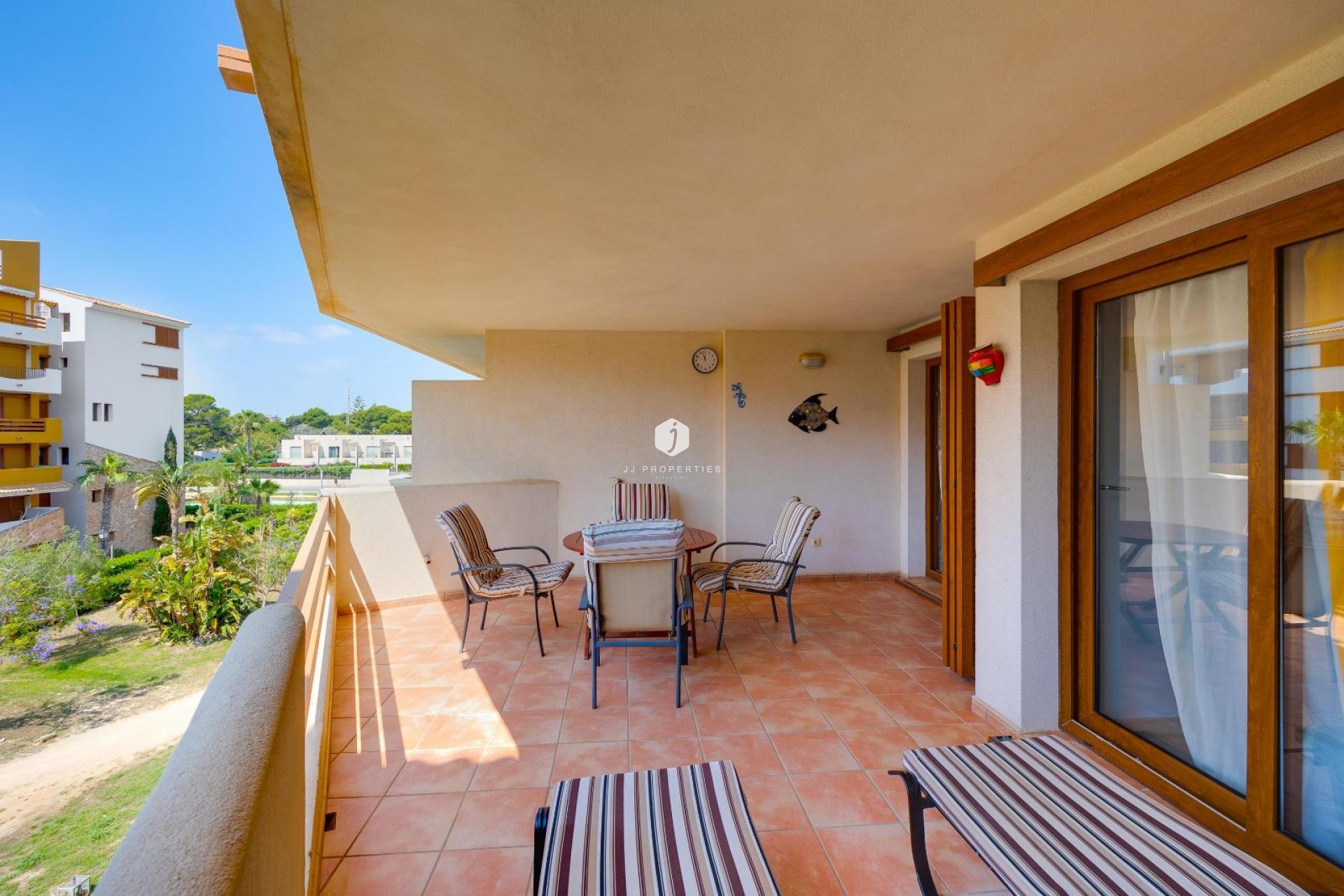 D'occasion - Appartement -
Torrevieja - Punta prima