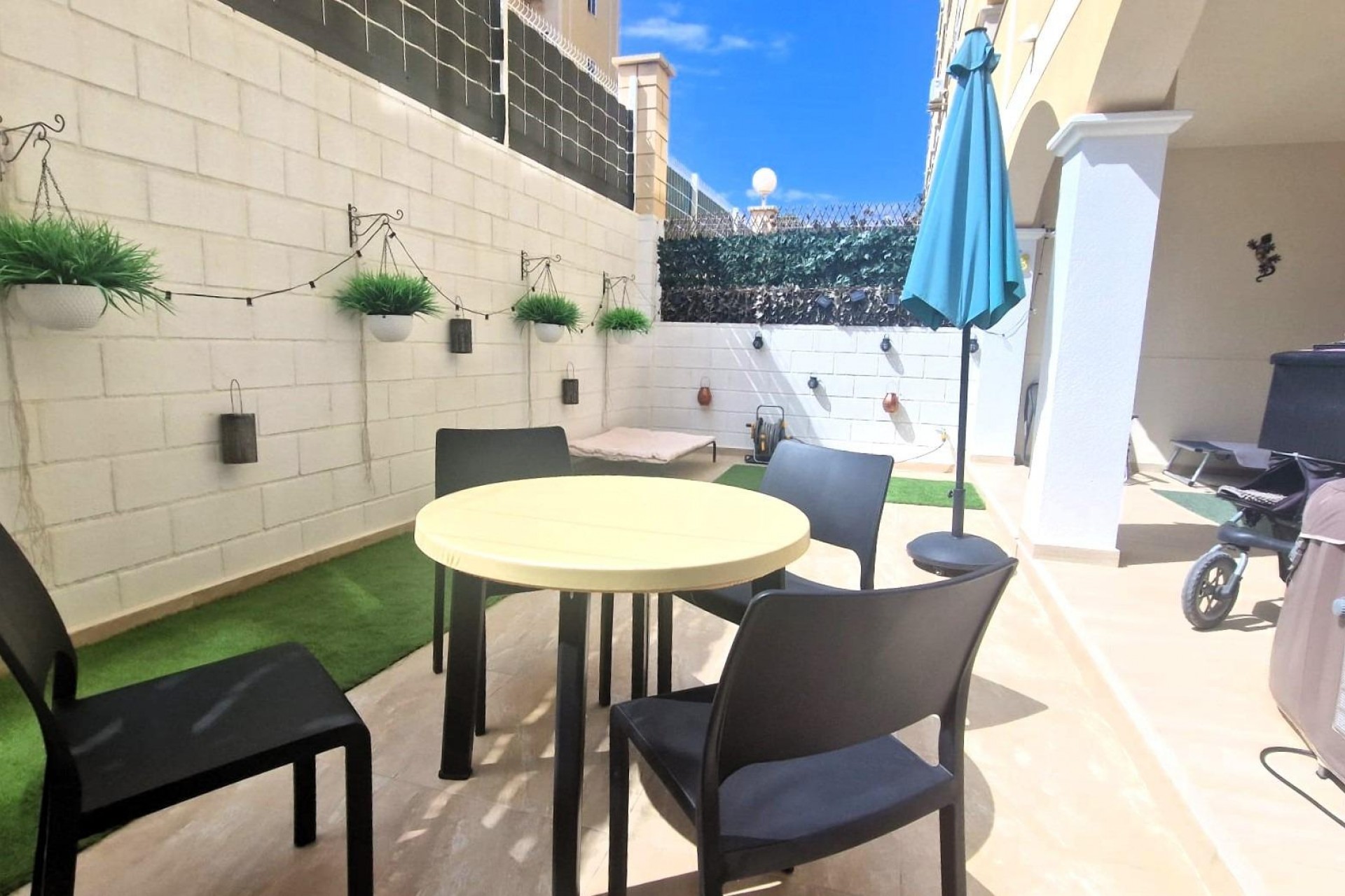 D'occasion - Appartement -
Torrevieja - Torreblanca