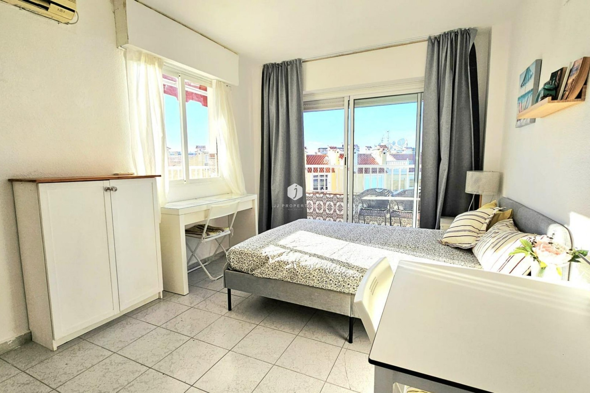 D'occasion - Appartement -
Torrevieja - Torreblanca