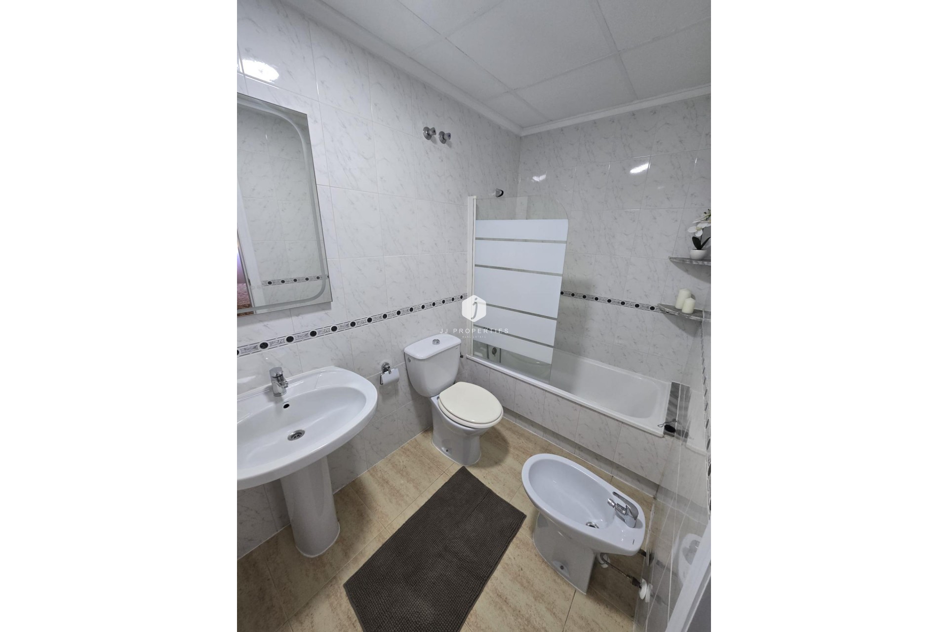 D'occasion - Appartement -
Torrevieja - Torreblanca