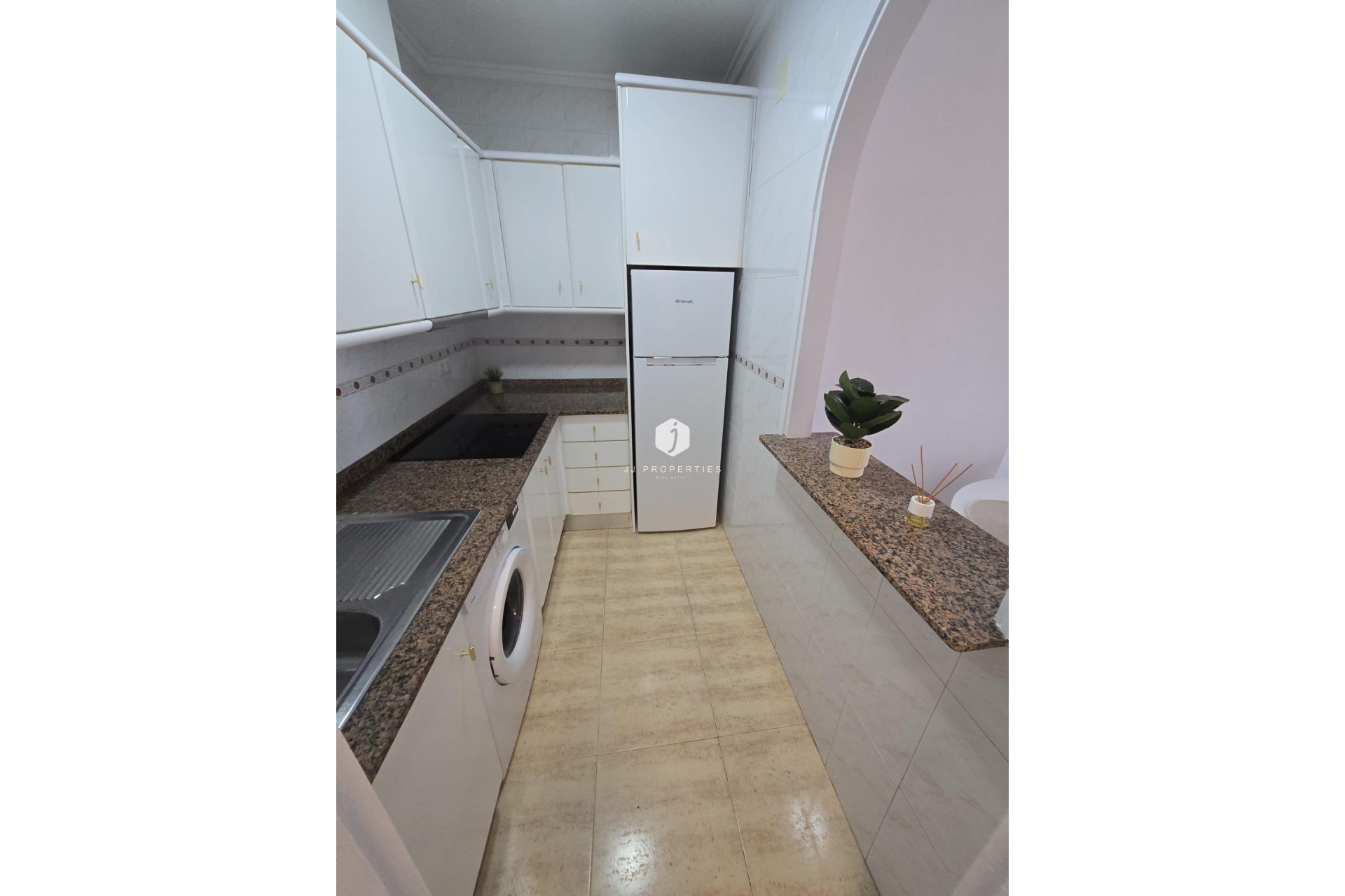 D'occasion - Appartement -
Torrevieja - Torreblanca